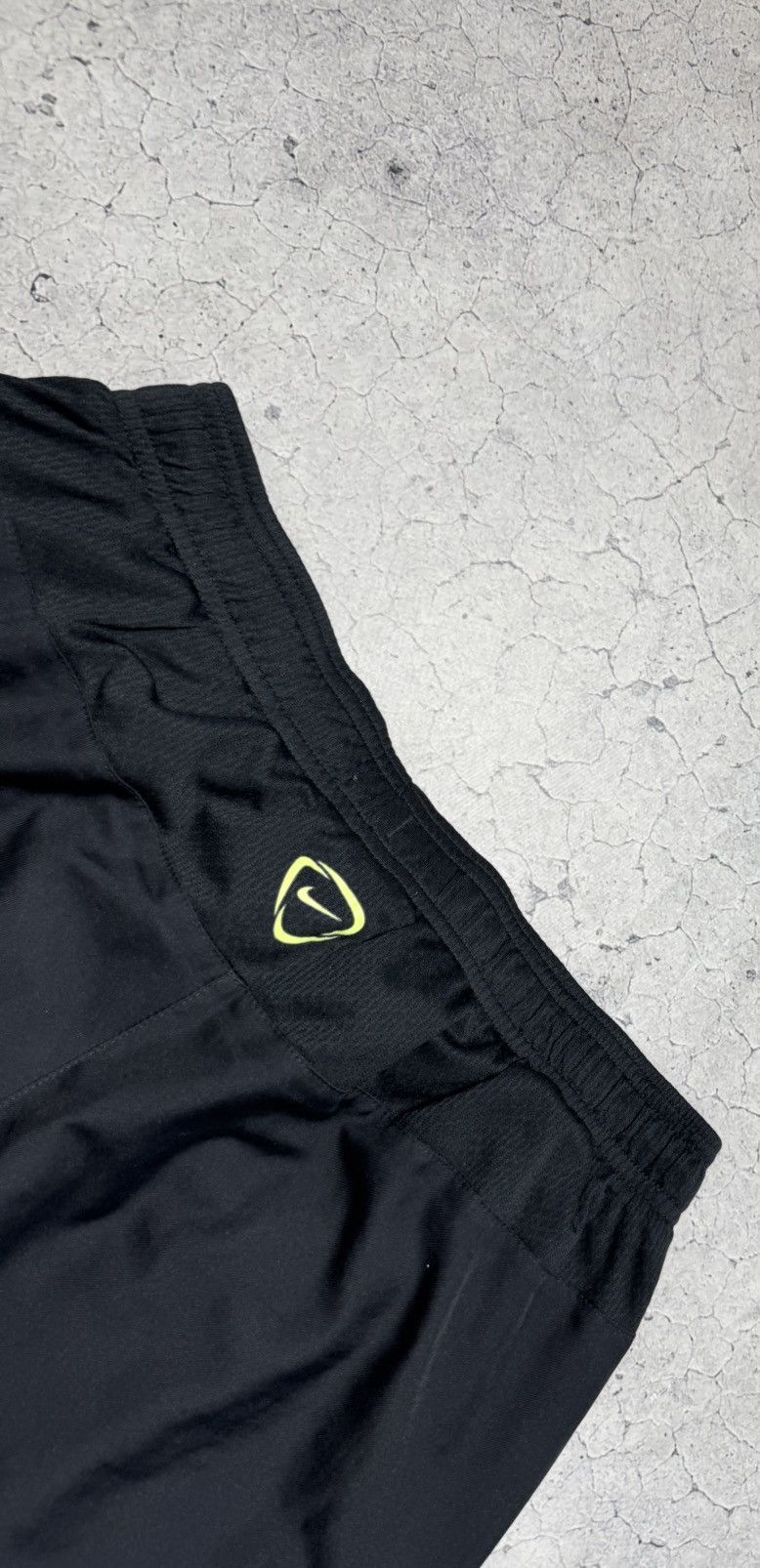 Nike Nike Manchester City Vintage Nylon Baggy Track Pants Soccer Size US 32 / EU 48 - 9 Thumbnail