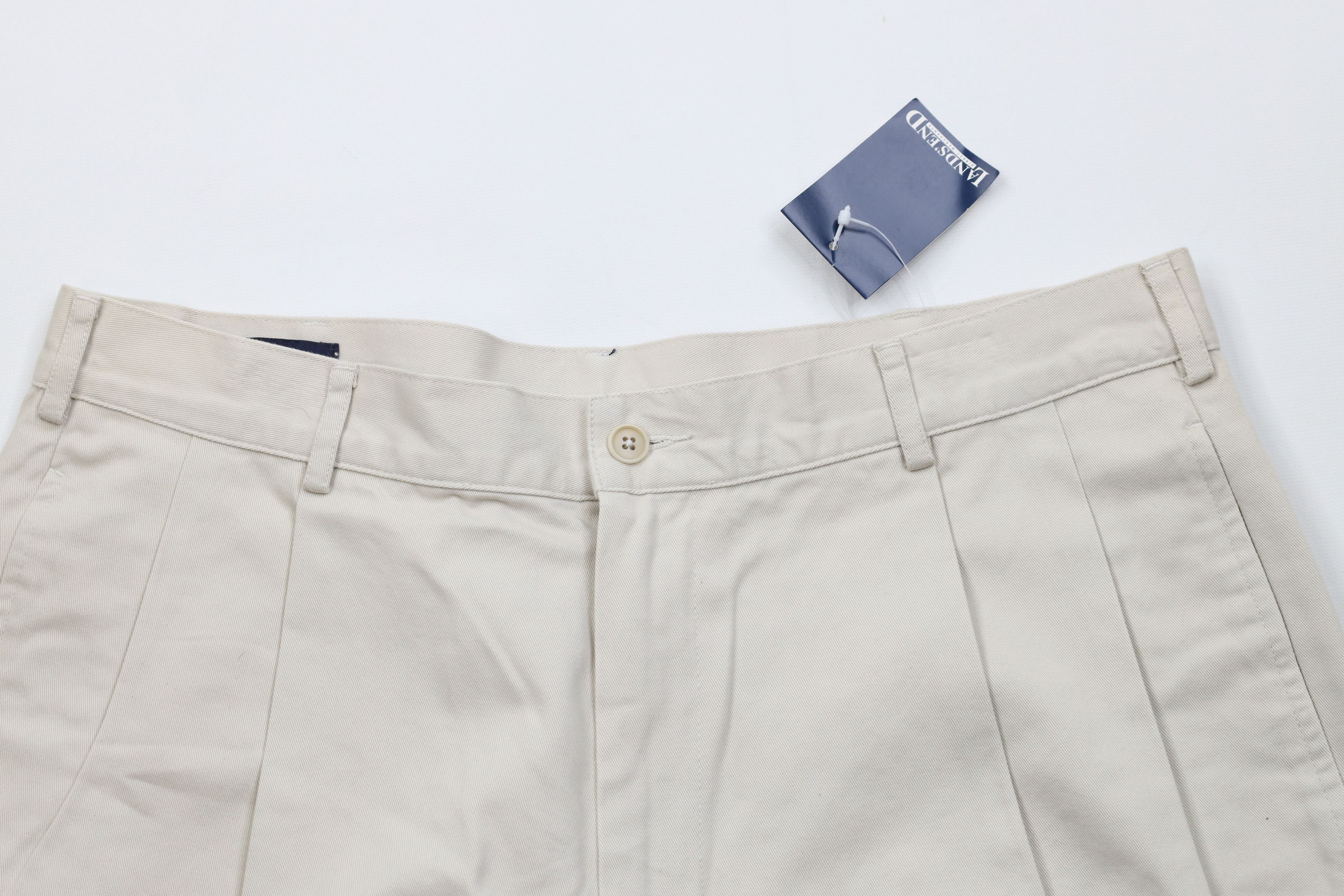 Lands' End Deadstock Vintage 90s Lands End Above Knee Chino Shorts Size US 34 / EU 50 - 2 Thumbnail
