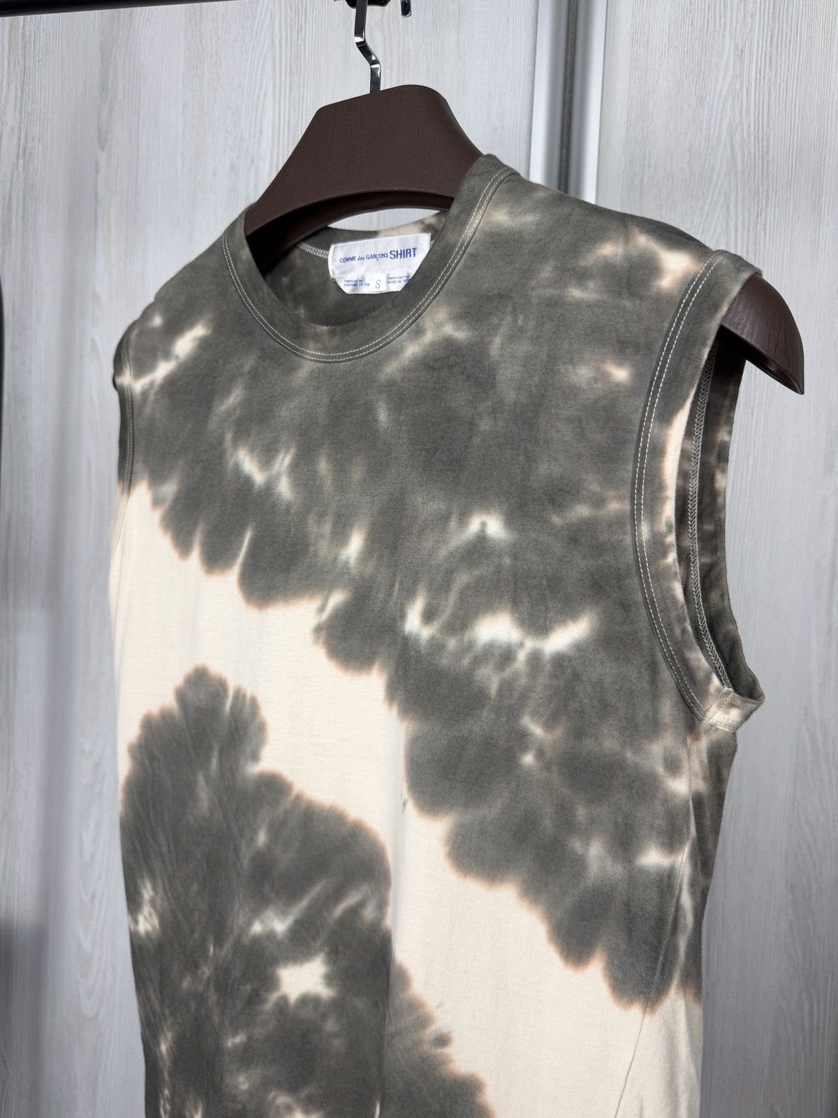 Comme des Garcons SHIRT COMME des GARÇONS SHIRT Tie Dye Sleeveless Cut Sew Tank Top Size US S / EU 44-46 / 1 - 4 Thumbnail