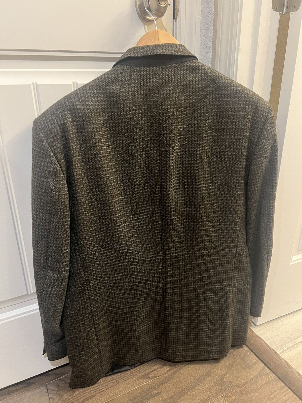 Jones New York Men's Vintage Jones New York Wool Houndstooth Blazer Jacket Size 44R - 8 Thumbnail