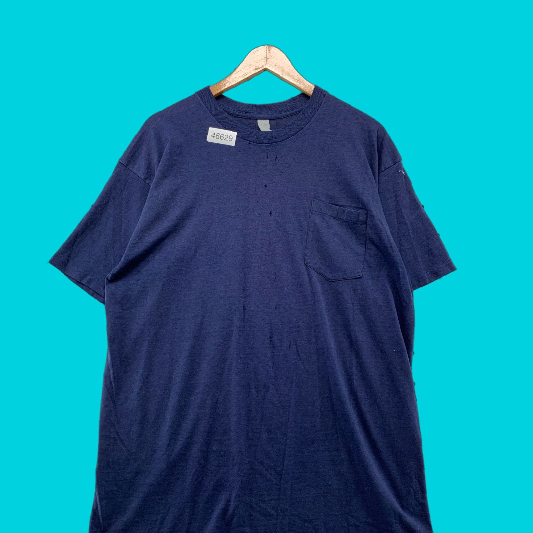 Thrasher VINTAGE Thrashed Pocket Shirt Men Large Navy Blue Distressed Single Stitched USA Shirt Mens L Blue 80s Size US L / EU 52-54 / 3 - 1 Thumbnail