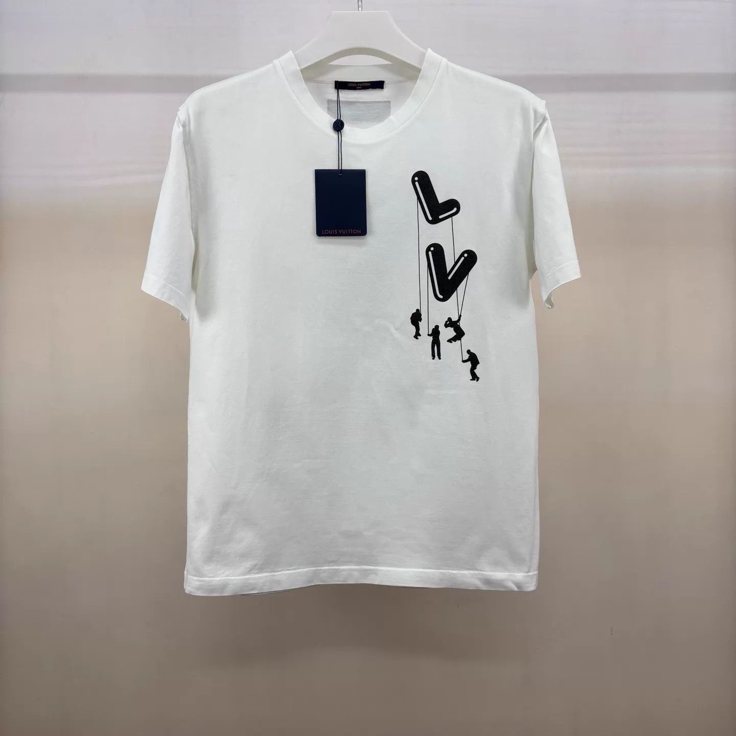 Louis Vuitton Louis Vuitton Paratrooper Print Short Sleeve L New Size L / US 10 / IT 46 - 1 Thumbnail