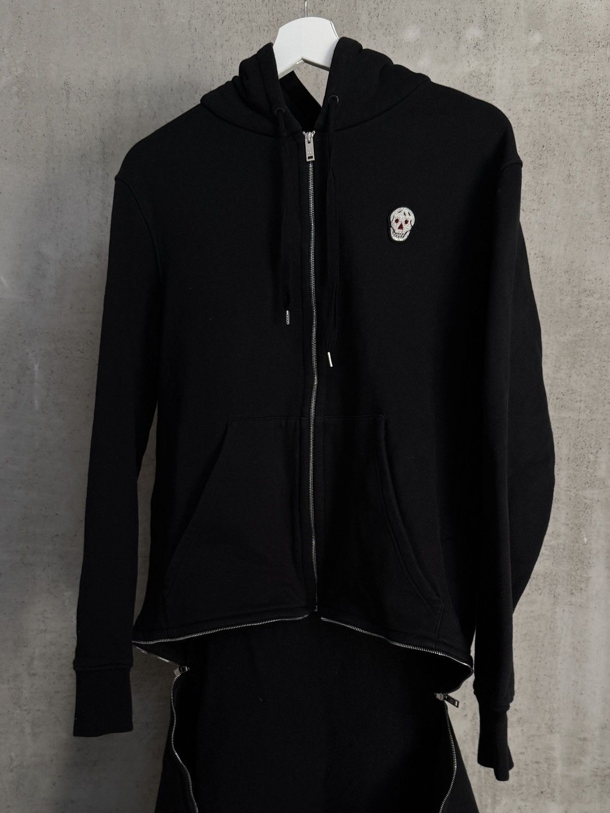 Alexander McQueen Alexander McQueen Zip Long Hoodie Size US L / EU 52-54 / 3 - 2 Thumbnail