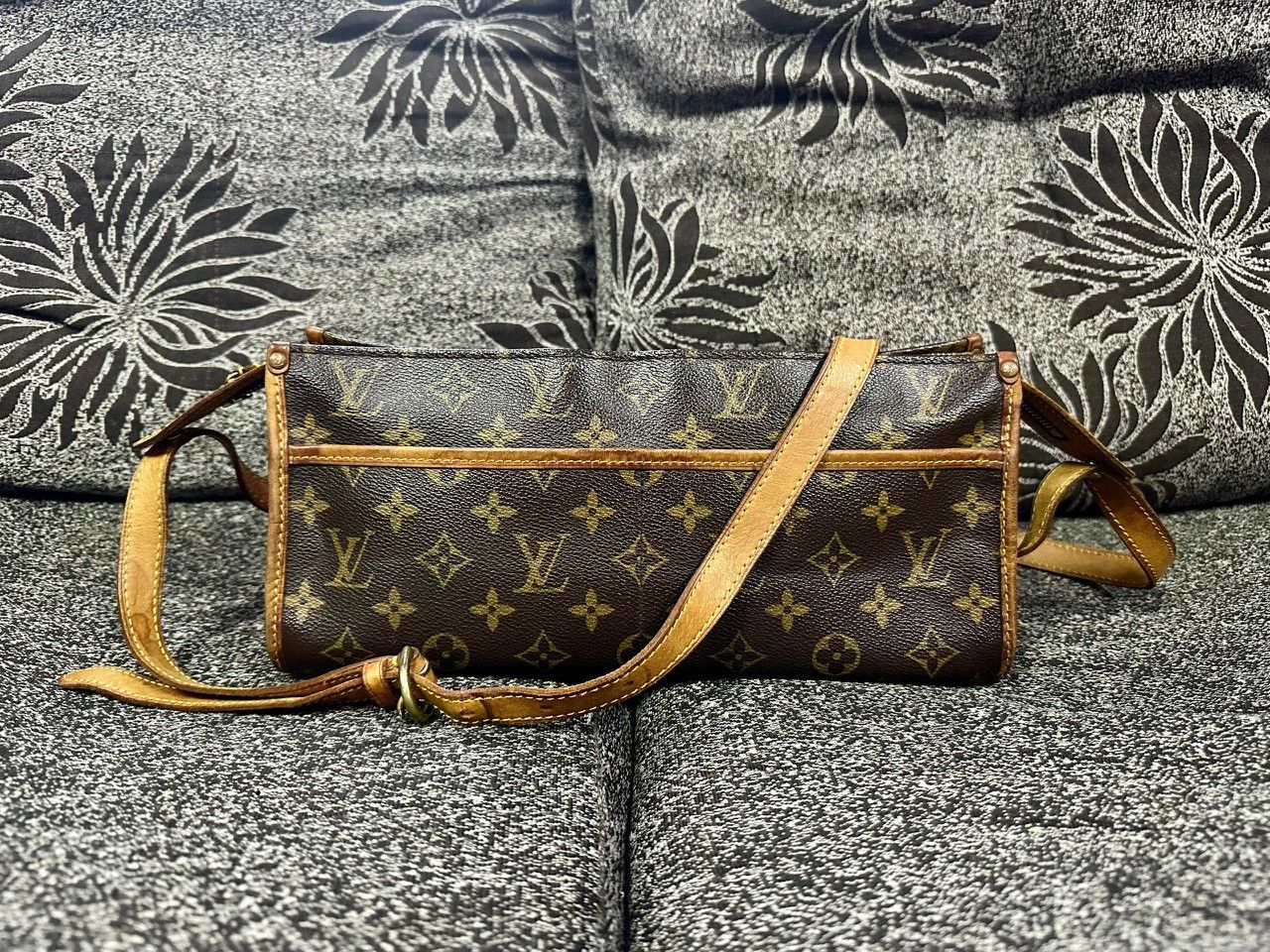 Louis Vuitton Authentic Louis Vuitton Monogram Canvas Poponcourt Long Bag Size ONE SIZE - 1 Thumbnail