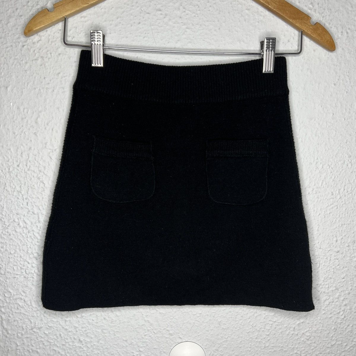 Chanel Vintage Chanel Mini Skirt Wool Big Logo Black Classic Luxury Size 27" / US 4 / IT 40 - 4 Thumbnail