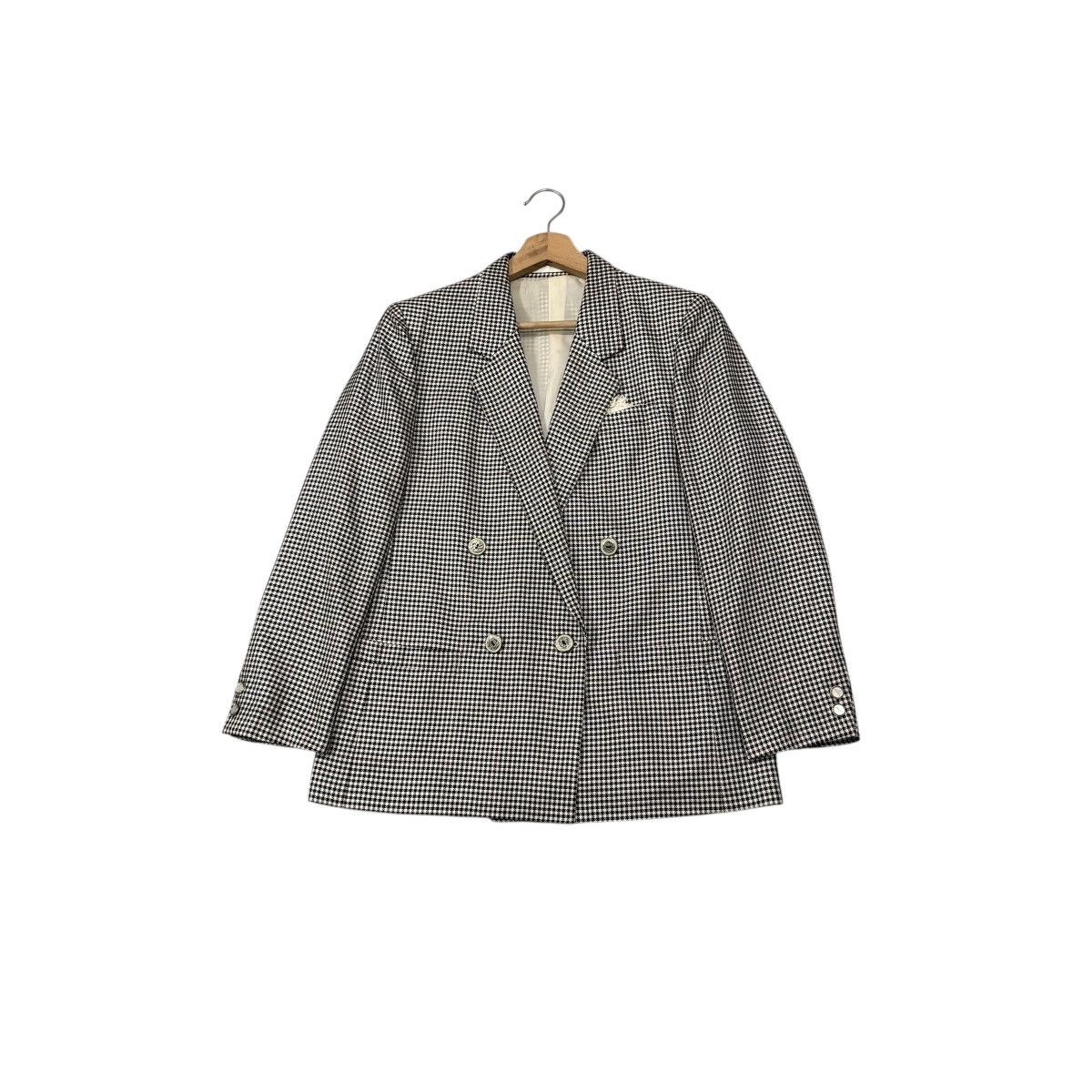 Burberry Vintage Burberry Checkered Double Breast Coat Jacket Size M / US 6-8 / IT 42-44 - 1 Thumbnail