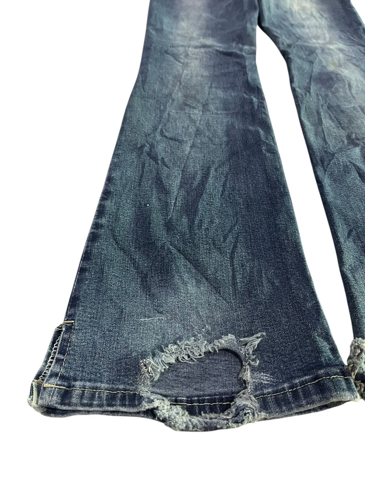 If Six Was Nine 🇯🇵 FLARE Y2K JAPANESE BRAND GAZOZ EMBROIDERED JEANS Size 27" / US 4 / IT 40 - 7 Thumbnail