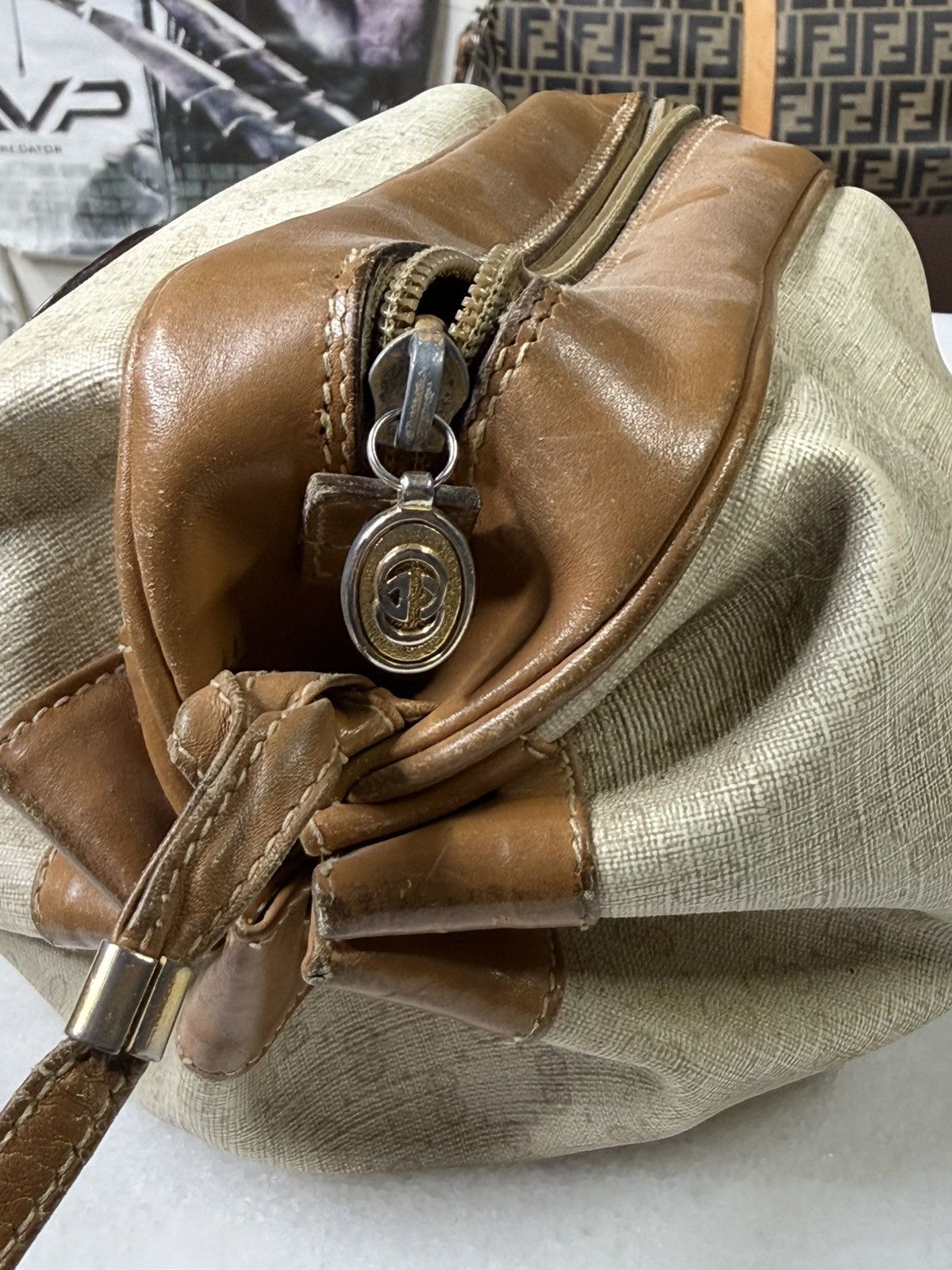 Gucci Gucci GG Monogram Crossbody Vtg Leather Sidebag Preowned Size ONE SIZE - 3 Thumbnail
