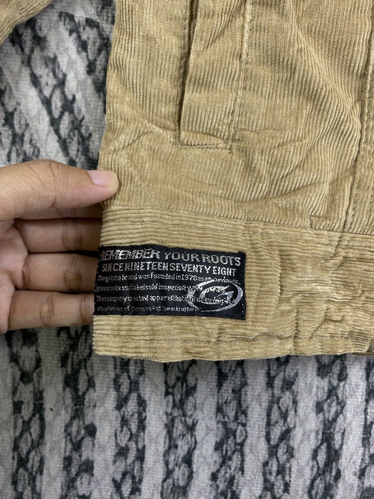 Gotcha Vintage Gotcha Corduroy Trucker Jacket Size US S / EU 44-46 / 1 - 10 Thumbnail