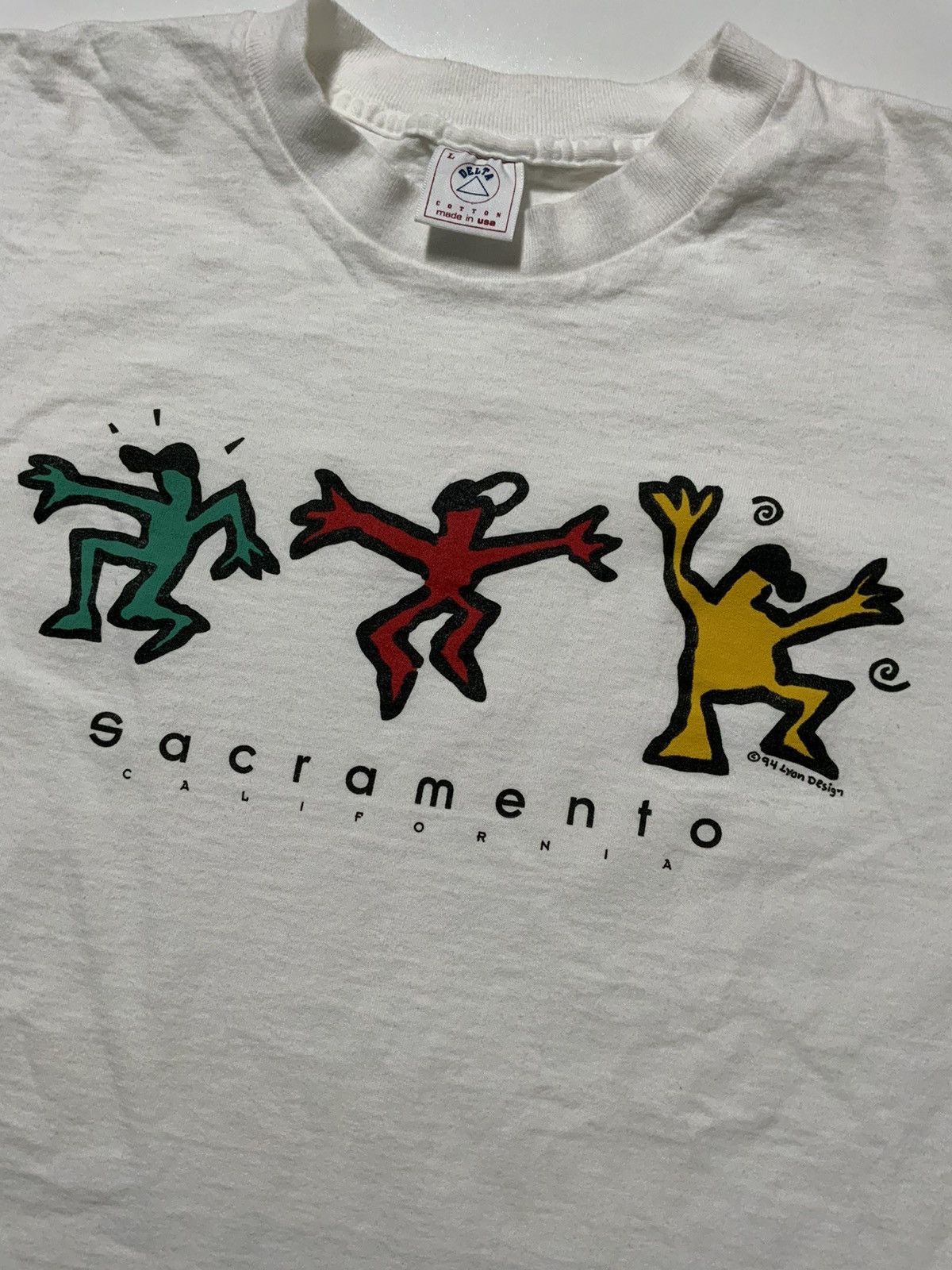 Vintage Vintage 1994 90s Lyon Design Dance Single Stitch T-Shirt Size US L / EU 52-54 / 3 - 6 Thumbnail