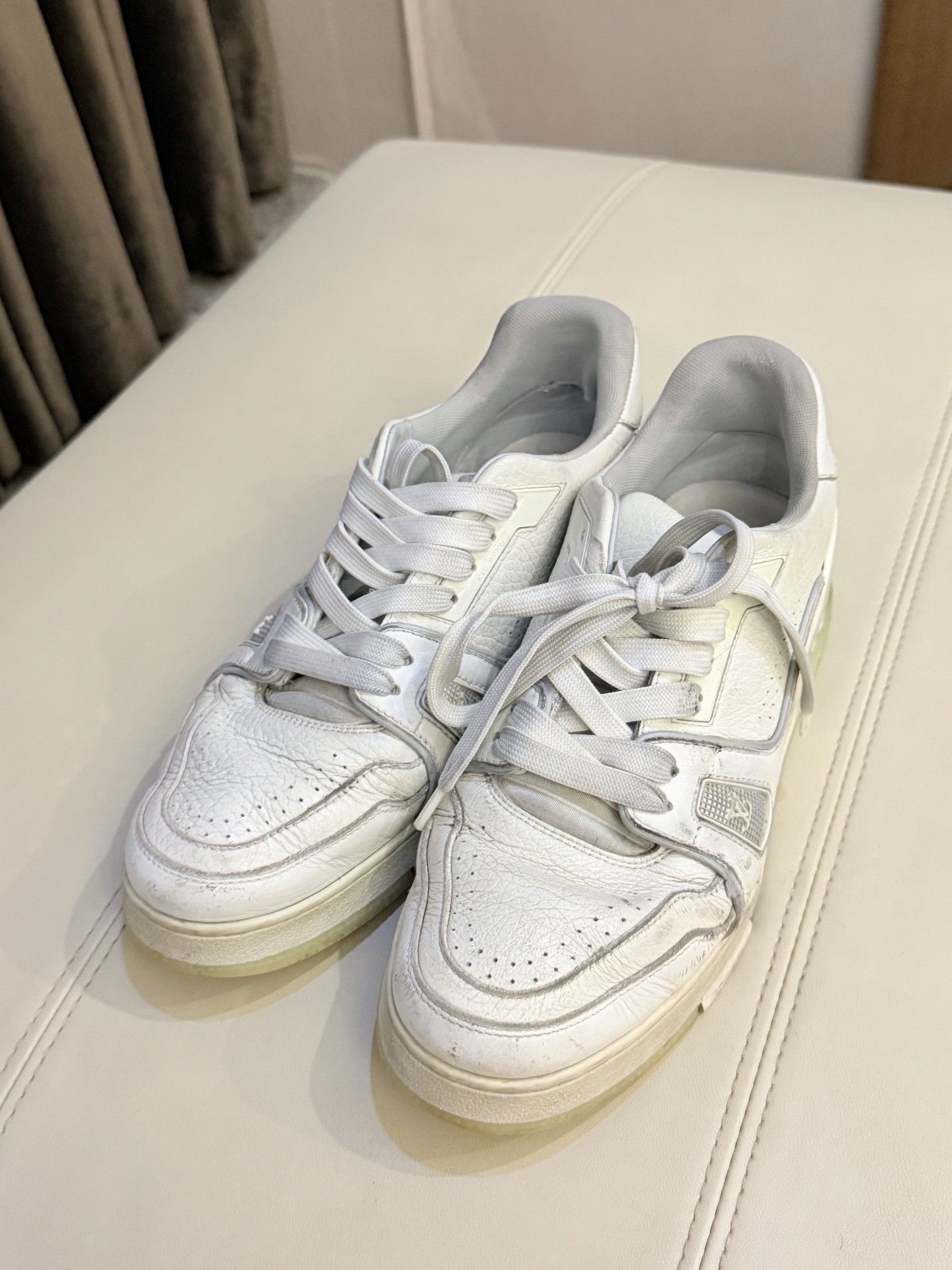Louis Vuitton Louis Vuitton LV Trainer White Cement Size US 8 / EU 41 - 2 Thumbnail