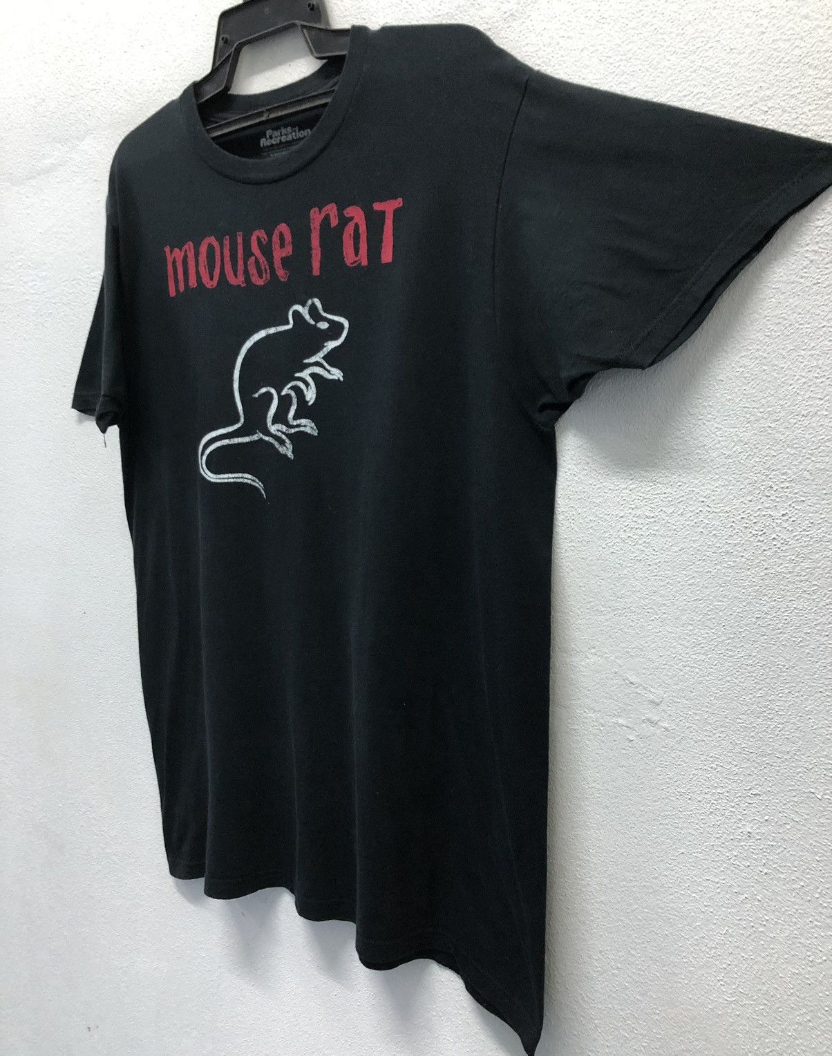Band Tees Vintage Ripple Junction Parks And Recreation Mouse Rat Shirt Size US L / EU 52-54 / 3 - 5 Thumbnail