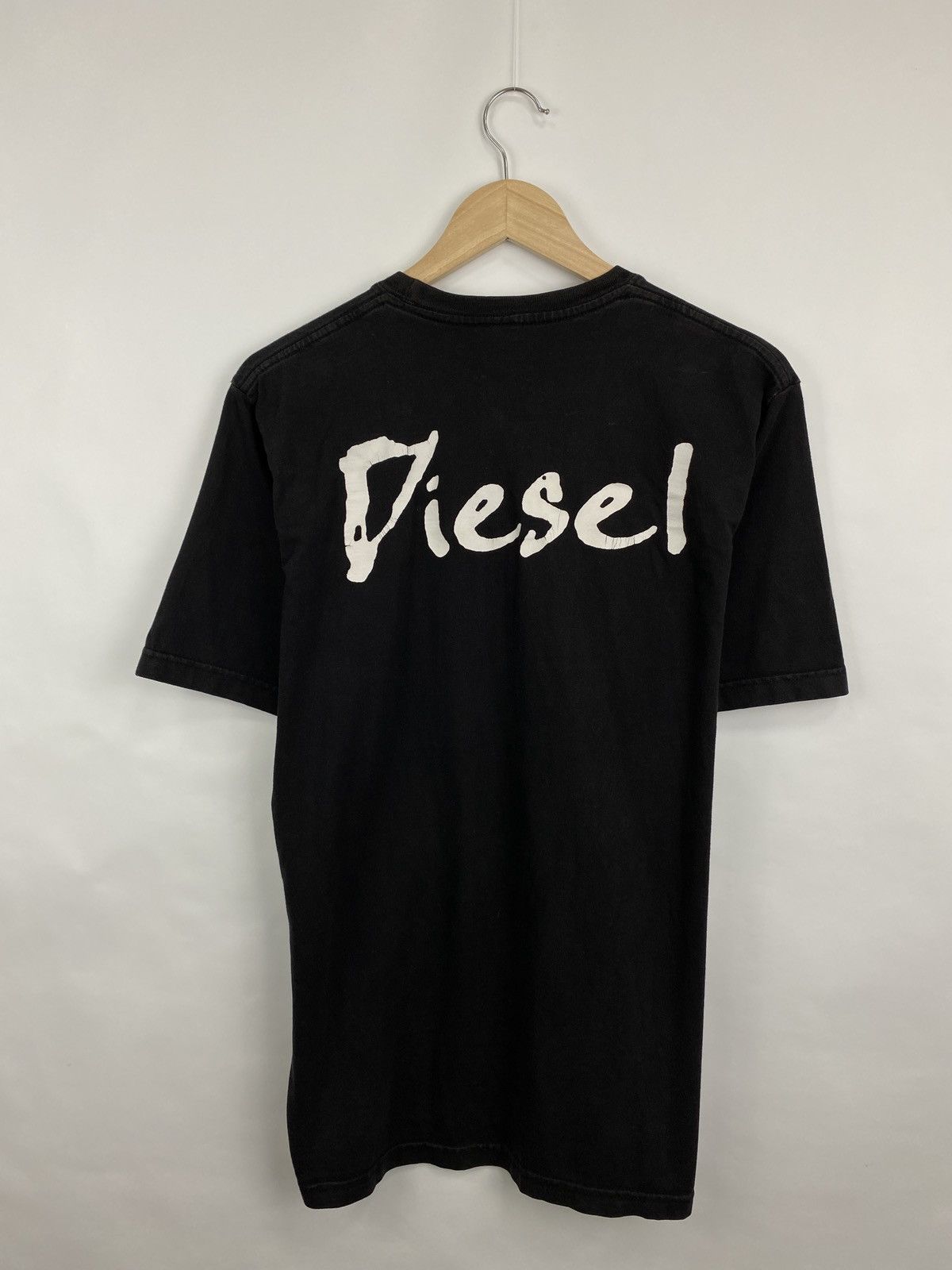 Diesel × Japanese Brand 🇺🇸 Vintage 90s Diesel Punk Rock Men Big logo T-Shirt Retro Size US L / EU 52-54 / 3 - 6 Thumbnail