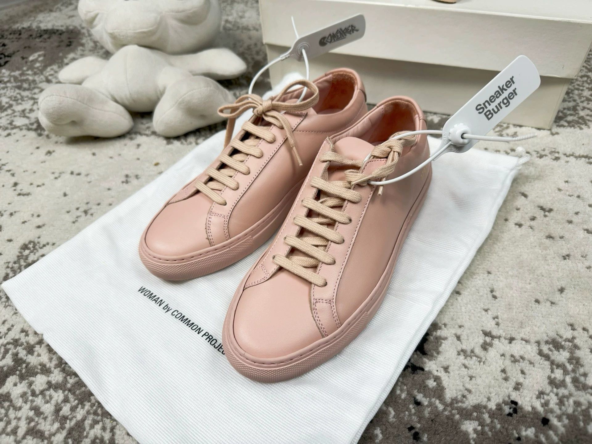 Common Projects Common Projects Pastel Pink Sneakers 35 New Size US 4.5 / IT 34.5 - 2 Thumbnail