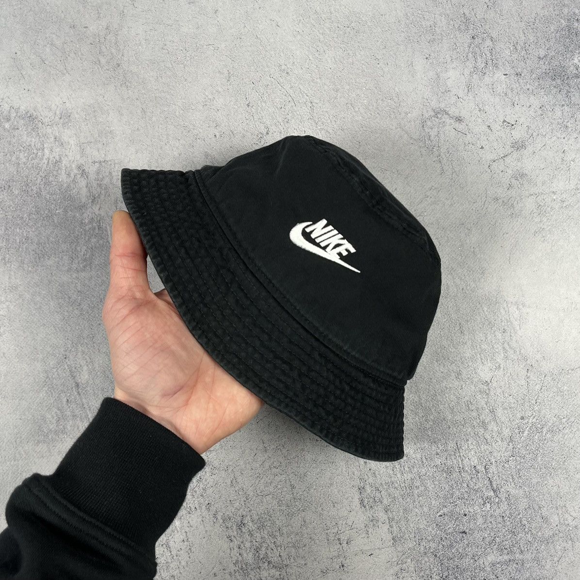 Nike Nike swoosh y2k faded bucket hat panama Size ONE SIZE - 1 Thumbnail