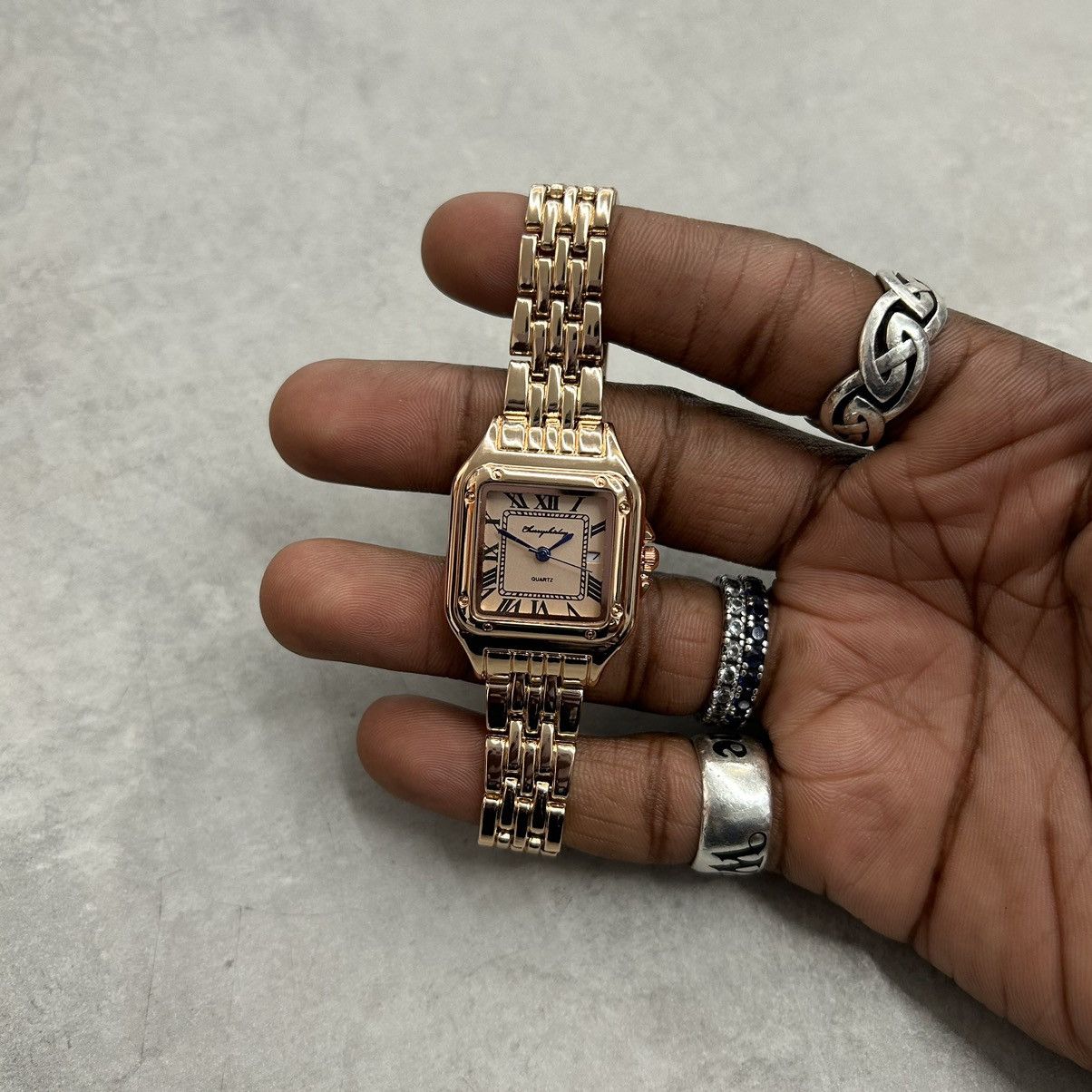 Vintage Vintage 90s retro luxury style quartz rose gold watch Size ONE SIZE - 2 Thumbnail