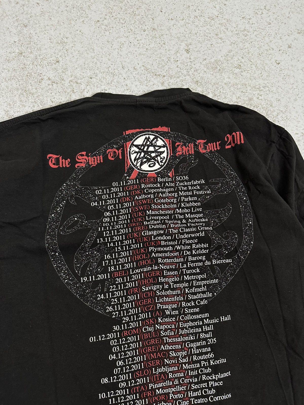 Band Tees 2011 Vader The Sign Of Hell Rock Tour Longsleeve Size US XXL / EU 58 / 5 - 13 Thumbnail