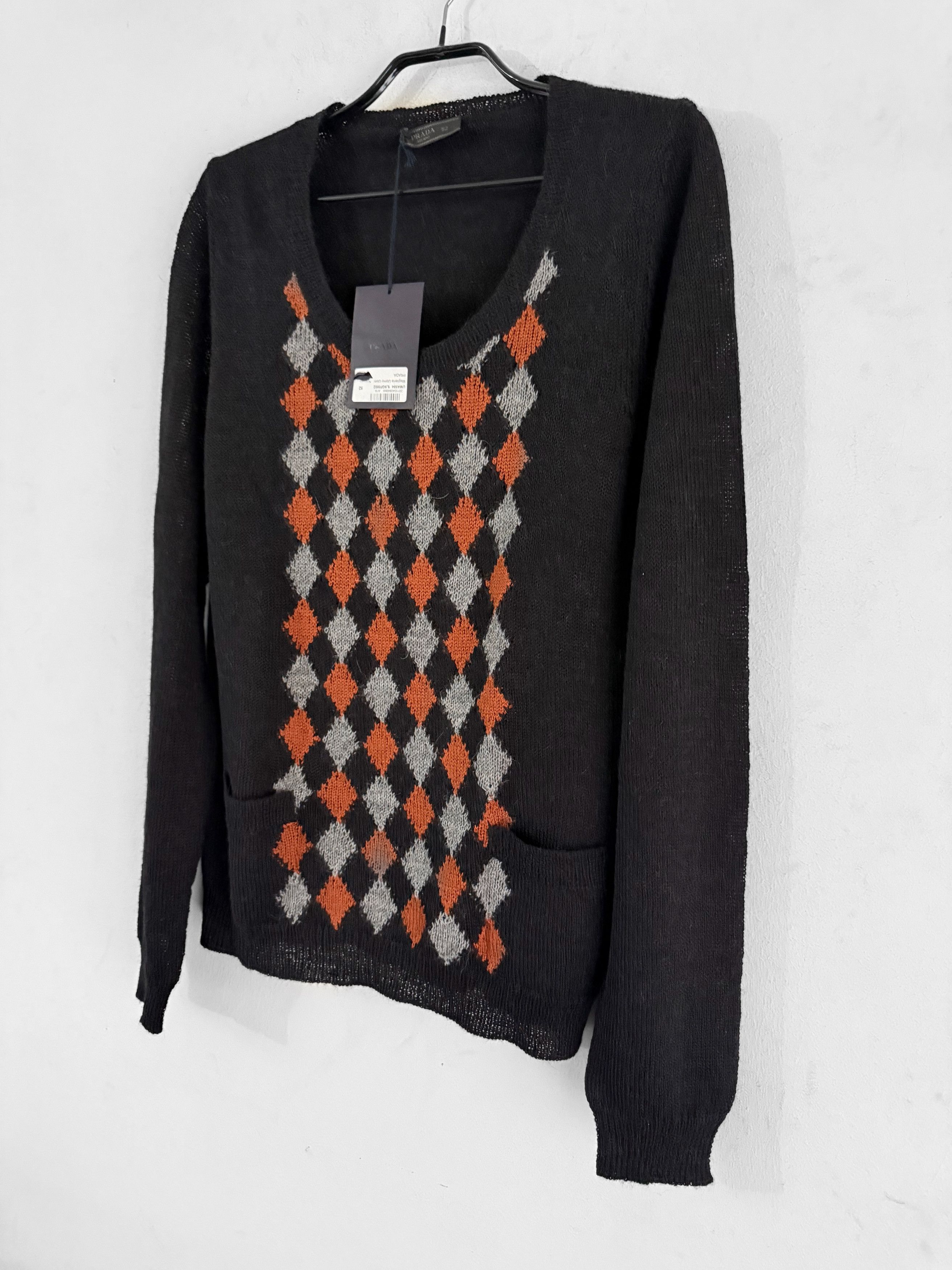 Prada Prada Deep Scoop Argyle Sweater Size US L / EU 52-54 / 3 - 6 Thumbnail