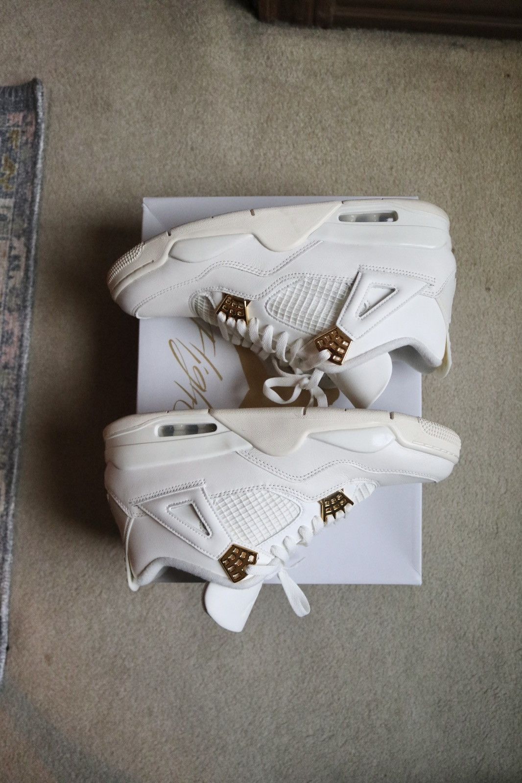 Jordan Brand WMNS Jordan 4 Retro 'Metallic Gold' Size US 10 / EU 43 - 9 Thumbnail