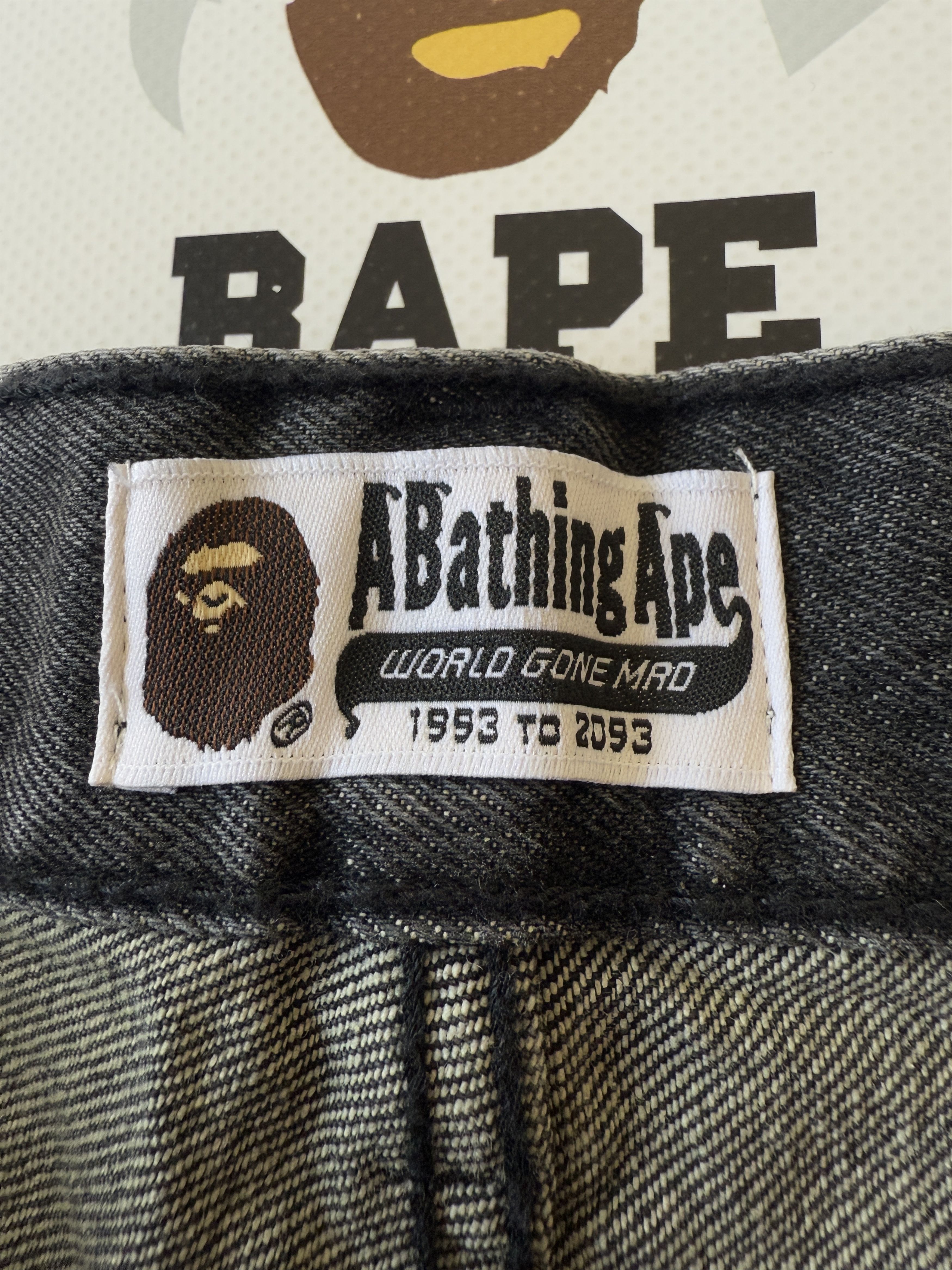 Bape BAPE DESTROYED STA RELAXED FIT 13OZ DEMIN SHORTS Size US 32 / EU 48 - 11 Thumbnail
