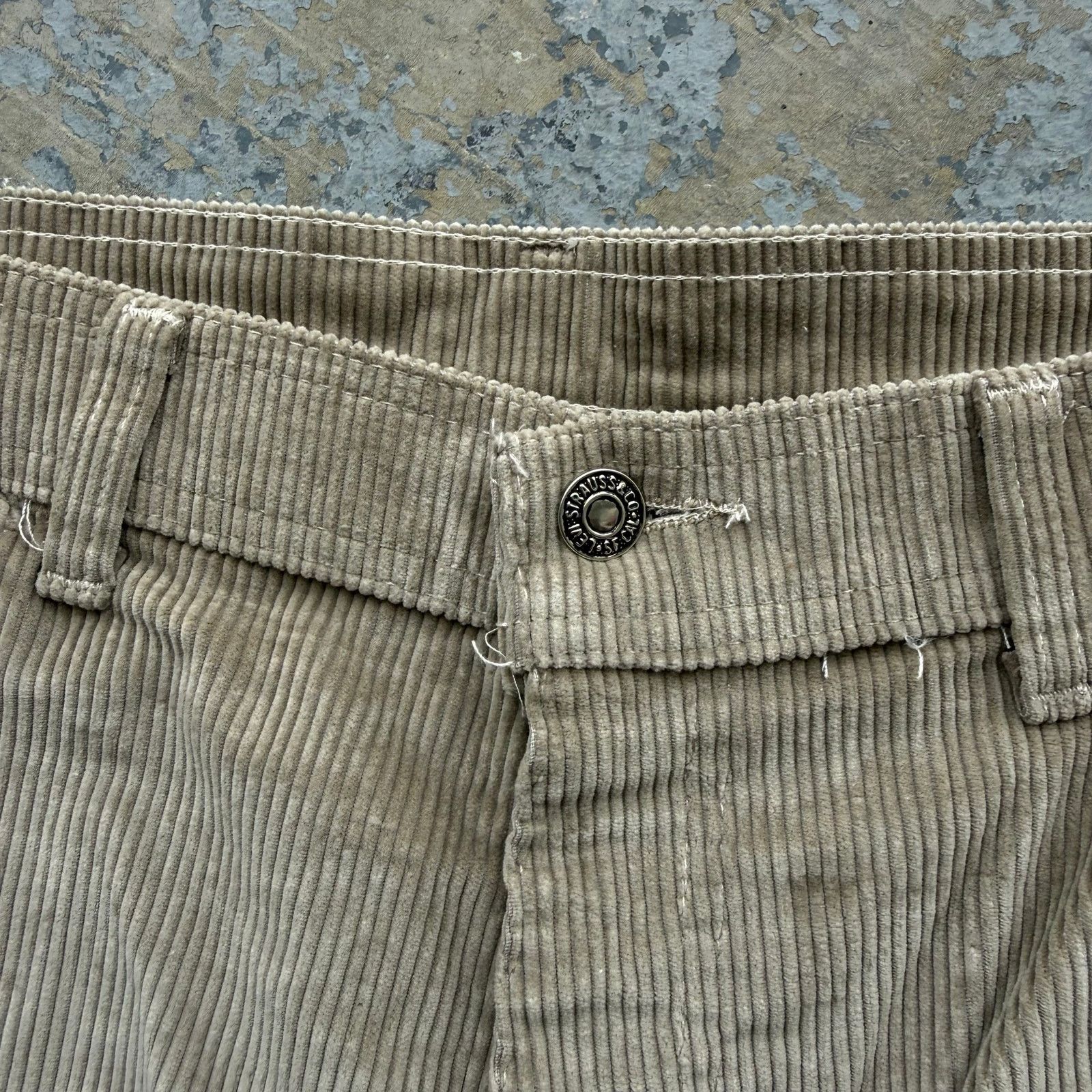 Levi's vtg 70’s Levi’s White Tab Flare Corduroy Pants Talon 42 Zip Size US 34 / EU 50 - 4 Thumbnail