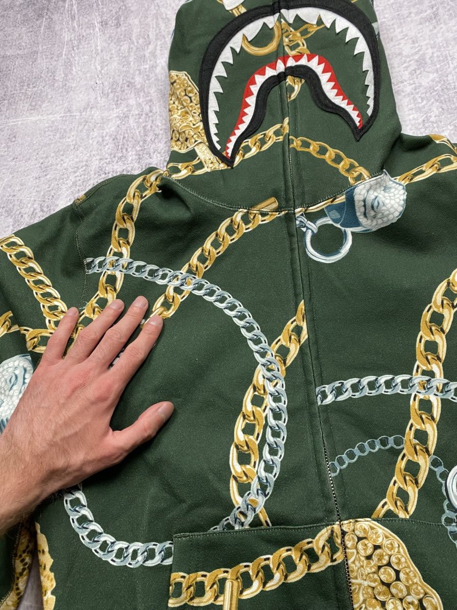 Bape A Bathing Ape Bape Jewels Shark Full Zip Hoodie in Cotton Size US L / EU 52-54 / 3 - 4 Thumbnail