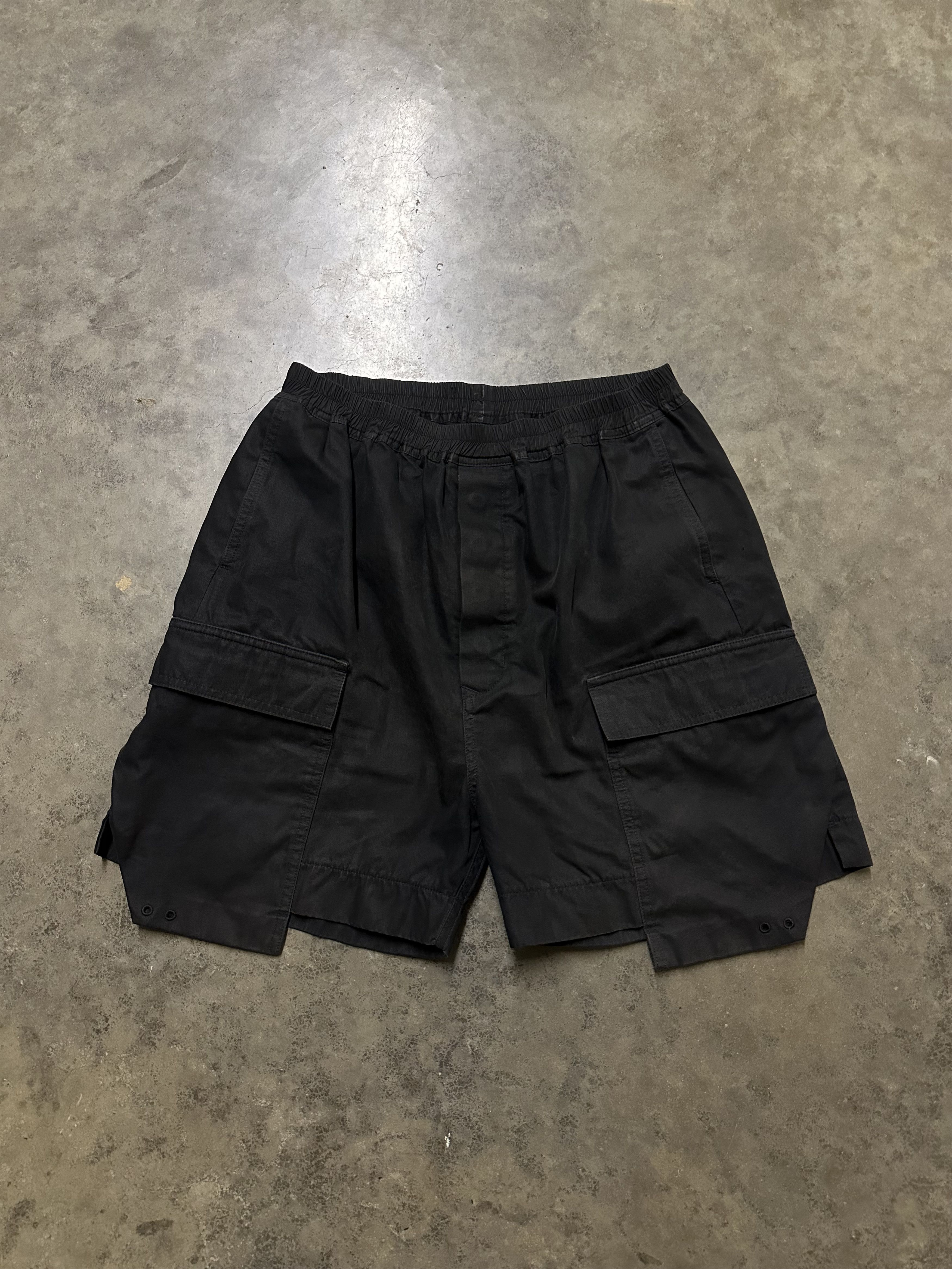 Rick Owens Rick Owens SS16 Drop Pocket Cargo Shorts Size US 30 / EU 46 - 1 Thumbnail