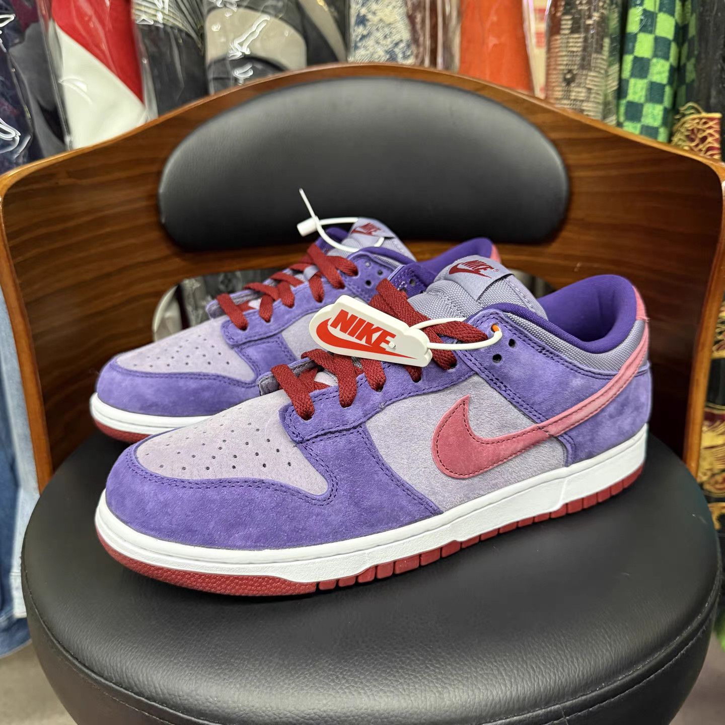 Nike Nike Dunk Low Raspberry K15 Size US 11.5 / EU 44-45 - 1 Thumbnail