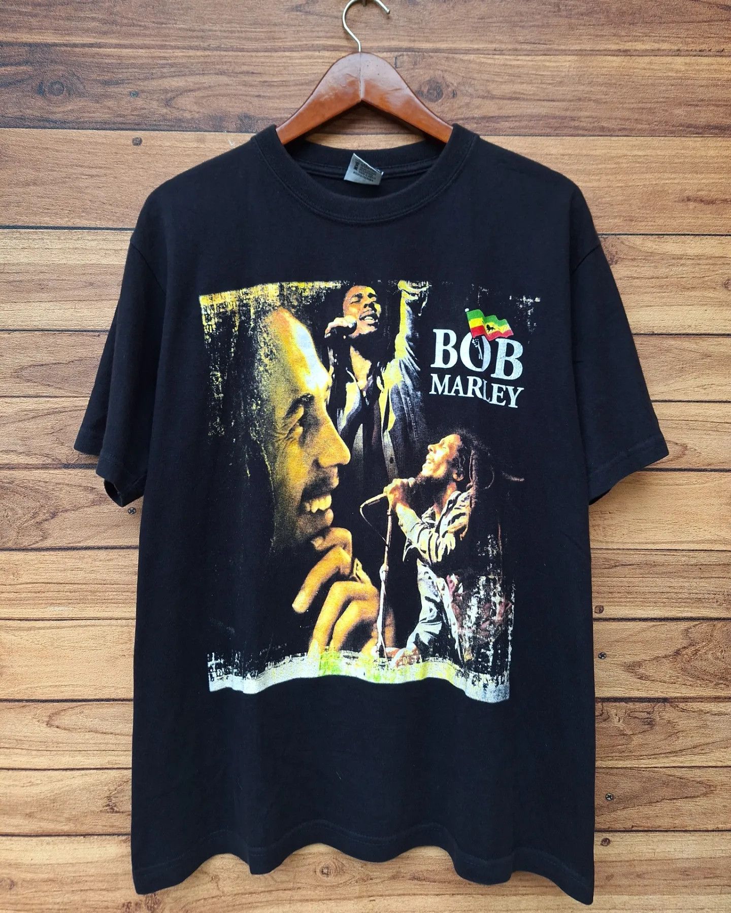 Band Tees Vintage bob marley 90s redemption song album rap tee reggae Size US L / EU 52-54 / 3 - 4 Thumbnail