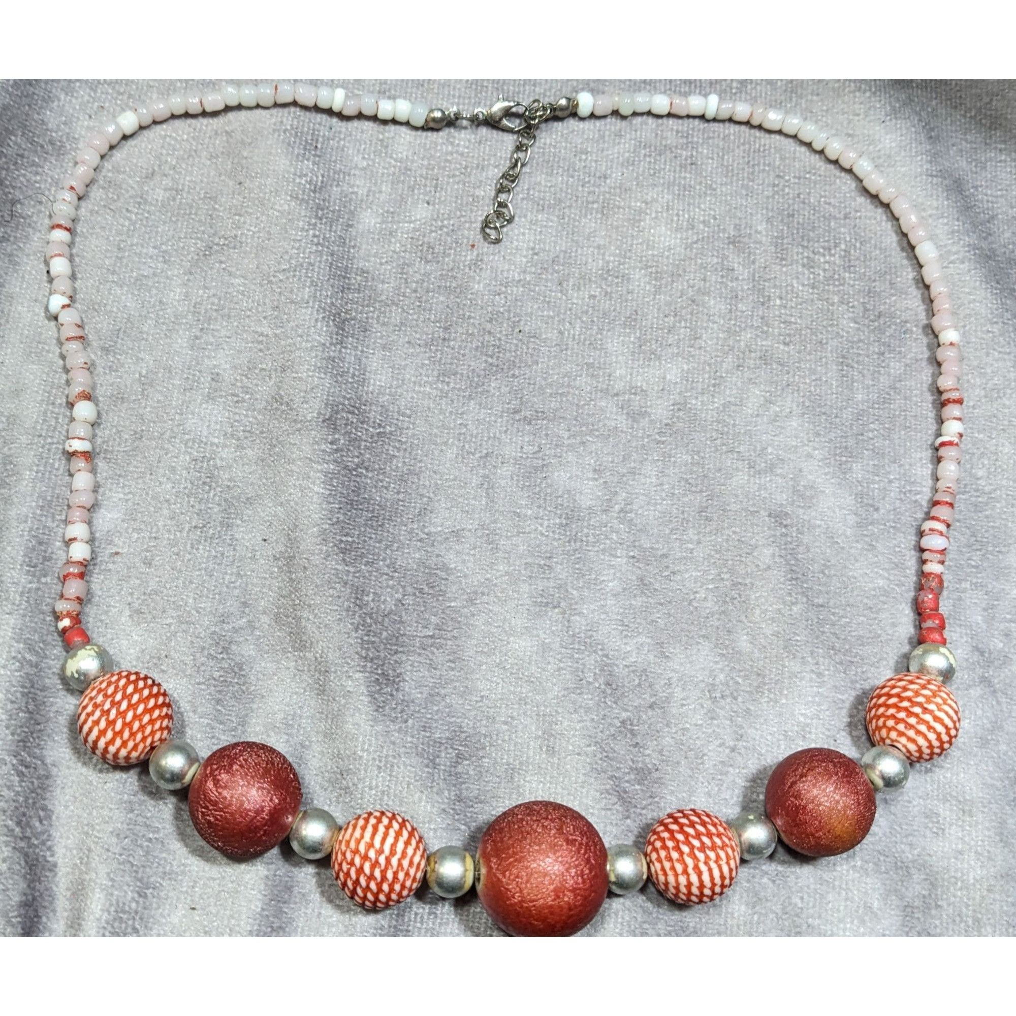 Other Vintage Country Red And White Beaded Necklace Size ONE SIZE - 5 Thumbnail