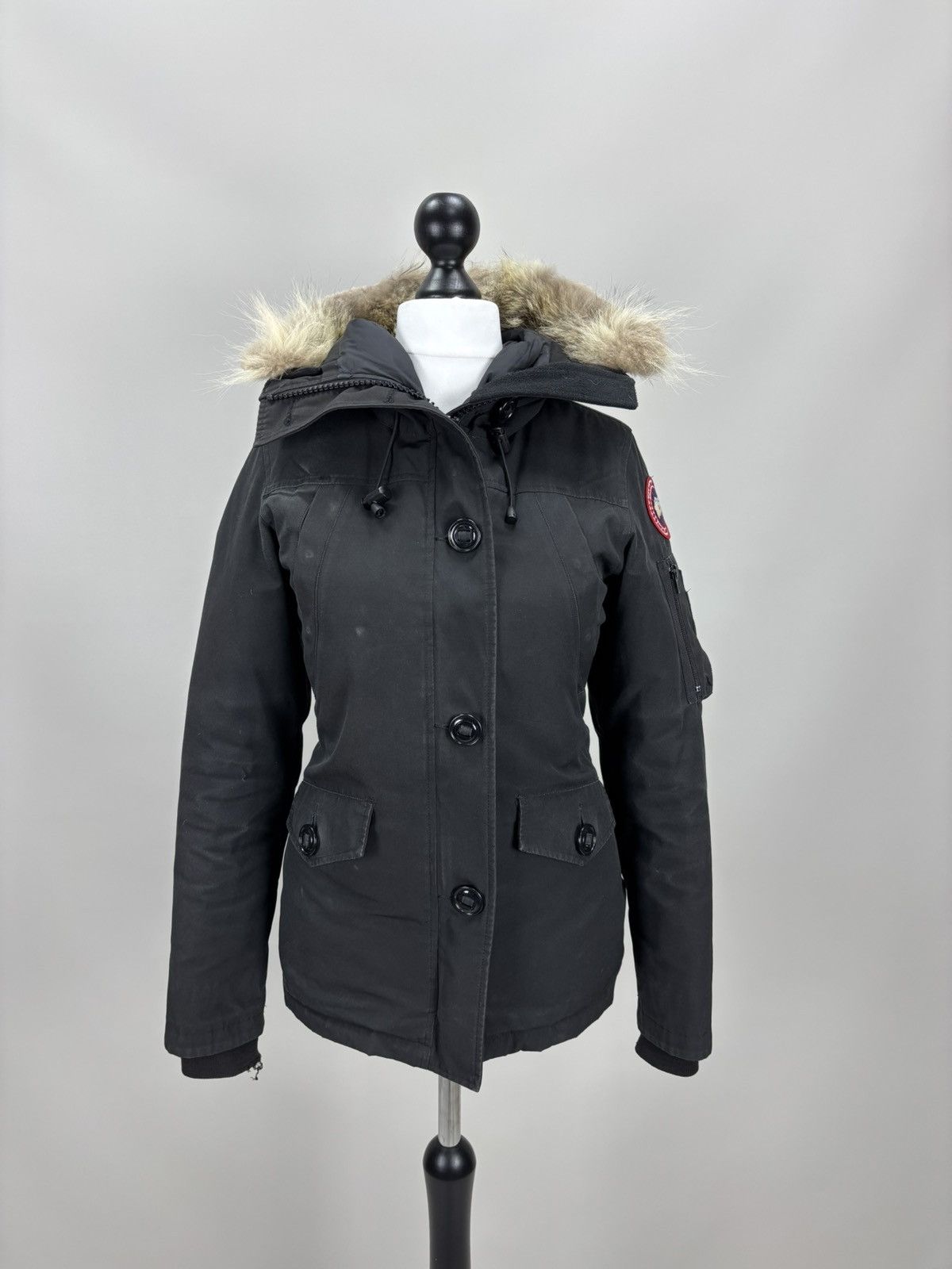 Canada Goose Womens parka Canada Goose Size XS Color Black Size XS / US 0-2 / IT 36-38 - 1 Thumbnail