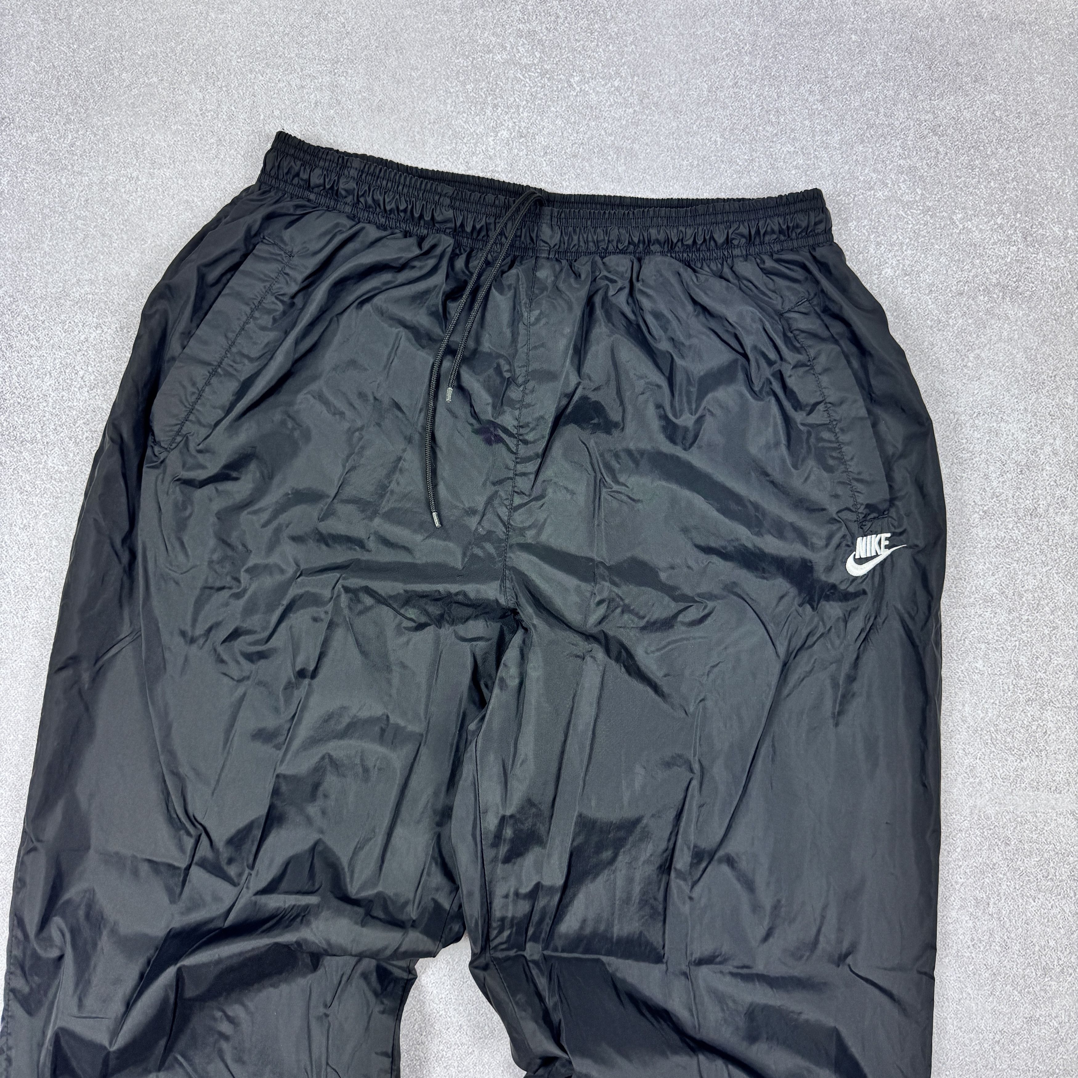 Nike × Vintage VINTAGE NIKE NYLON TRACK PANTS SWEATPANTS Size US 36 / EU 52 - 3 Thumbnail