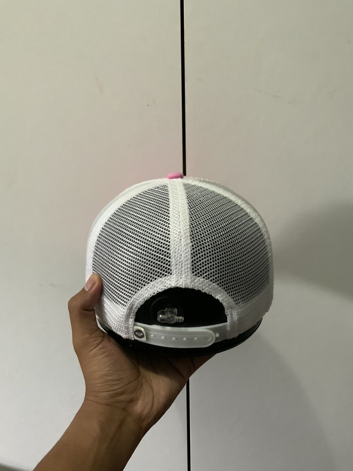 Japanese Brand Roxy Surf Dept Fade Trucker Hat Cap Size ONE SIZE - 4 Thumbnail