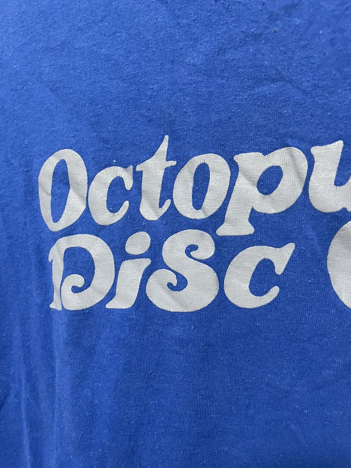 Band Tees × Vintage Vintage 2000 Octopussy Disc Movie James Bond T Shirt 00s Y2K Size US M / EU 48-50 / 2 - 5 Thumbnail