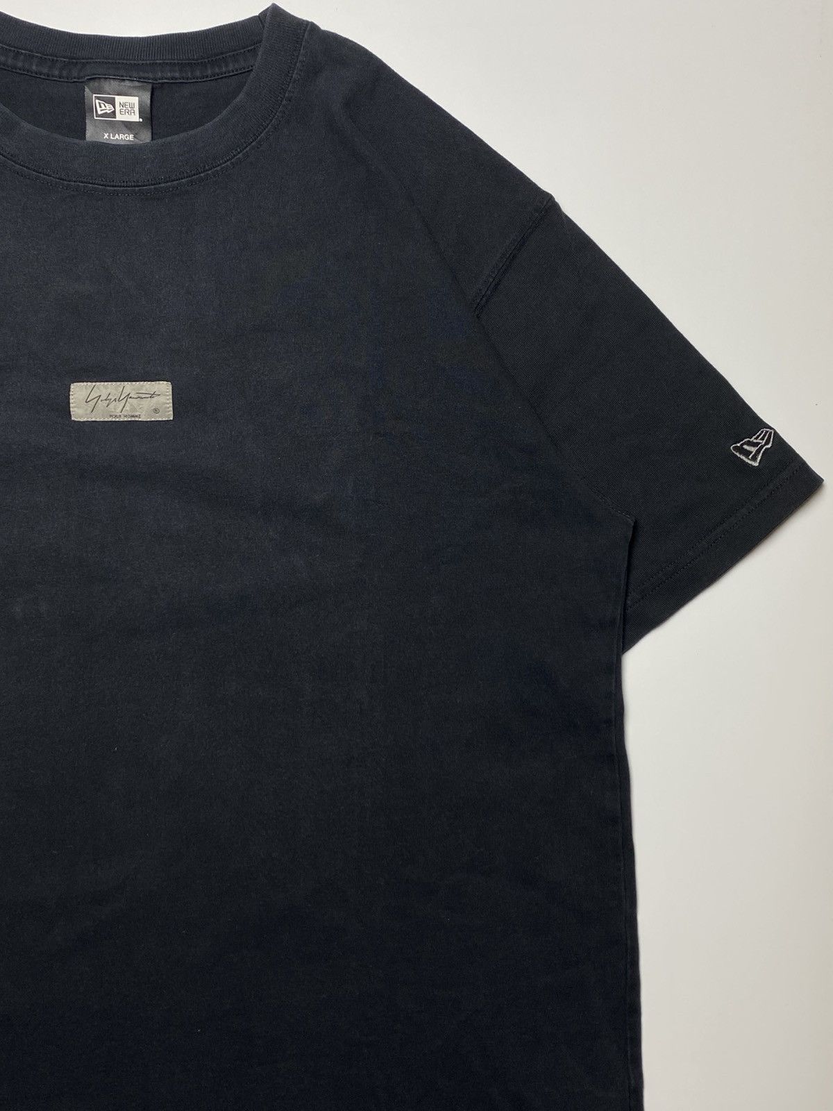 Yohji Yamamoto Yohji Yamamoto x New Era - Center Logo T-Shirt Size US XL / EU 56 / 4 - 4 Thumbnail
