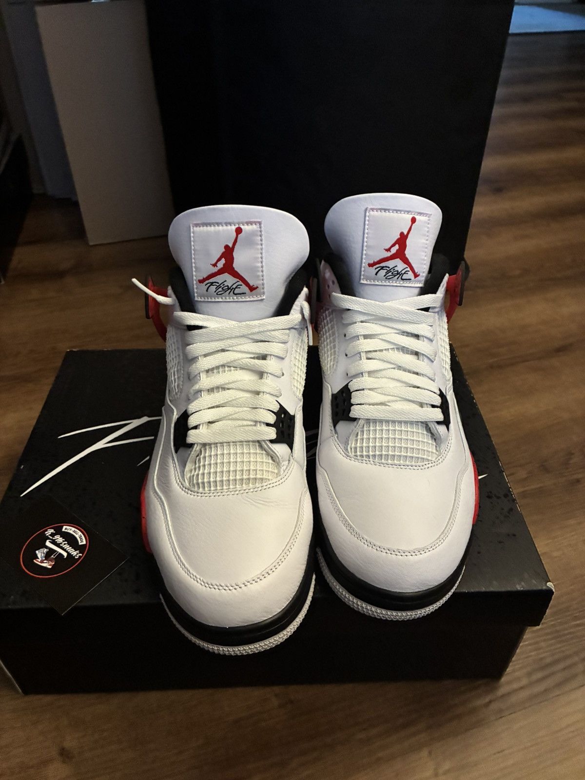 Jordan Brand Jordan 4 red cement Size US 12.5 / EU 45-46 - 4 Thumbnail