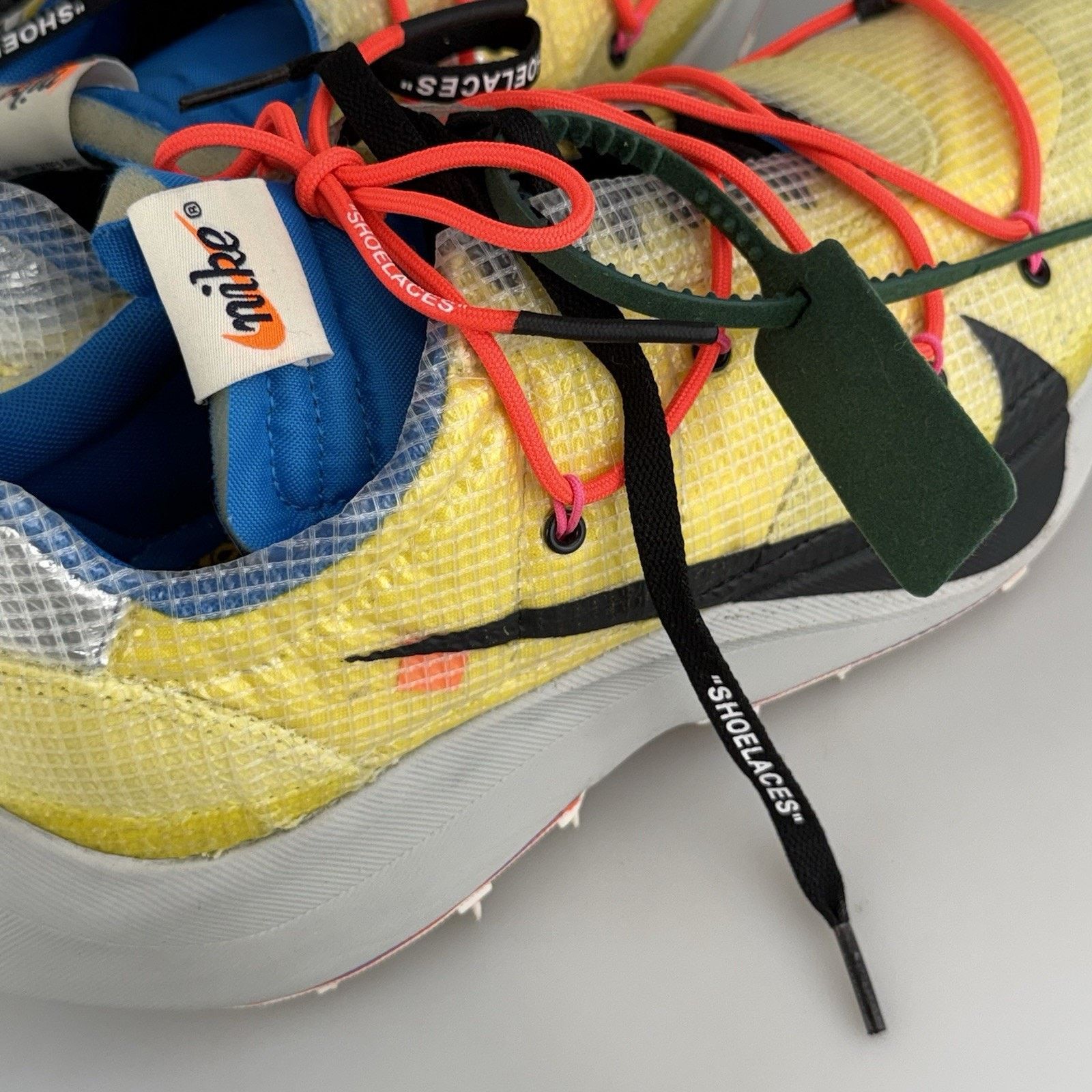 Nike × Off-White Nike Off-White Vapor Street Tour Yellow Wmn Size 12.5 CD8178 Size US 12 / IT 42 - 10 Thumbnail