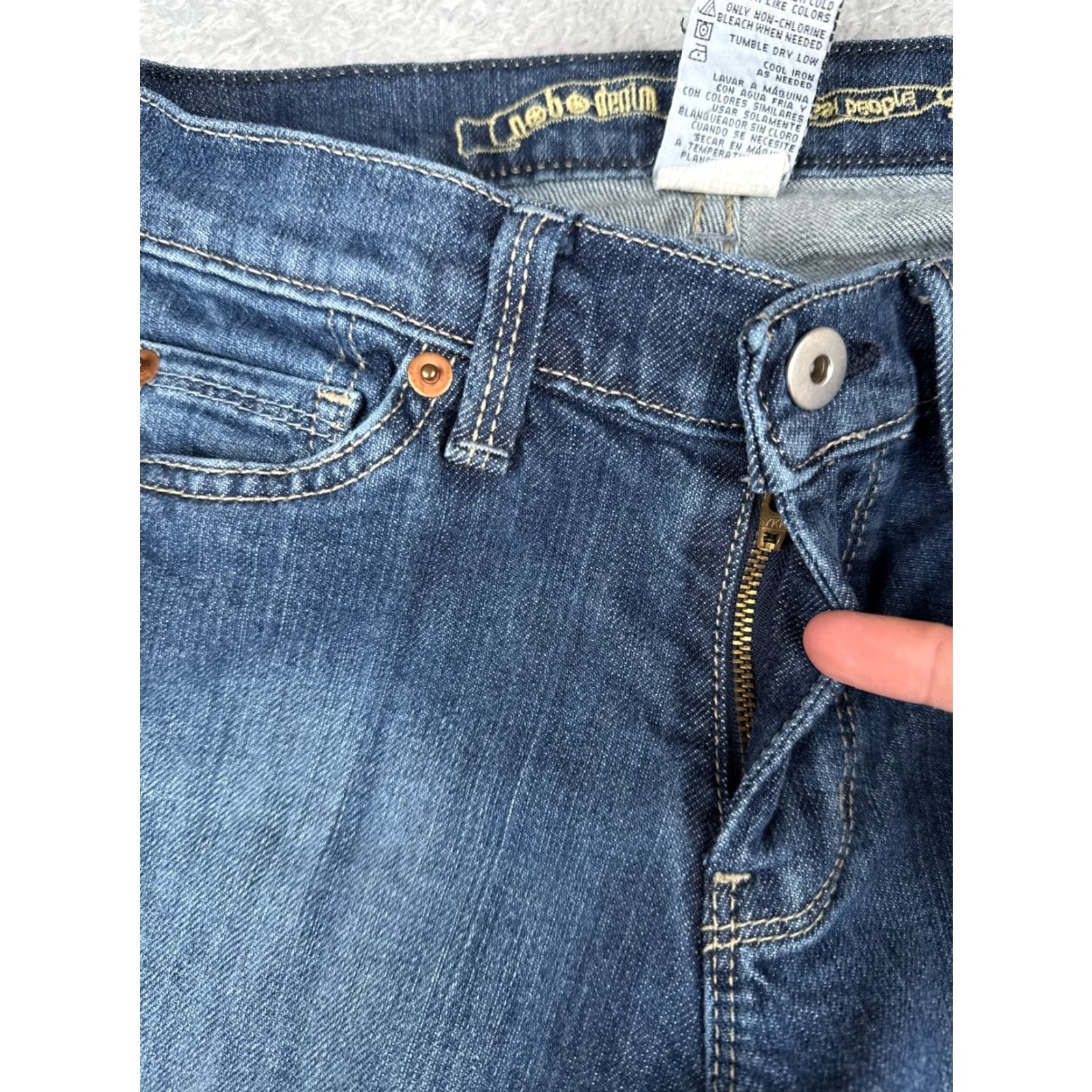 Vintage No Boundaries Juniors Bootcut Denim Jeans 3 Blue Medium Wash Stretch Cotton 26x31 Womens Size 26" / US 2 / IT 38 - 5 Thumbnail