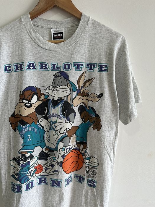 Vintage Vintage Looney Tunes Charlotte Hornets NBA 90s USA cartoon ...