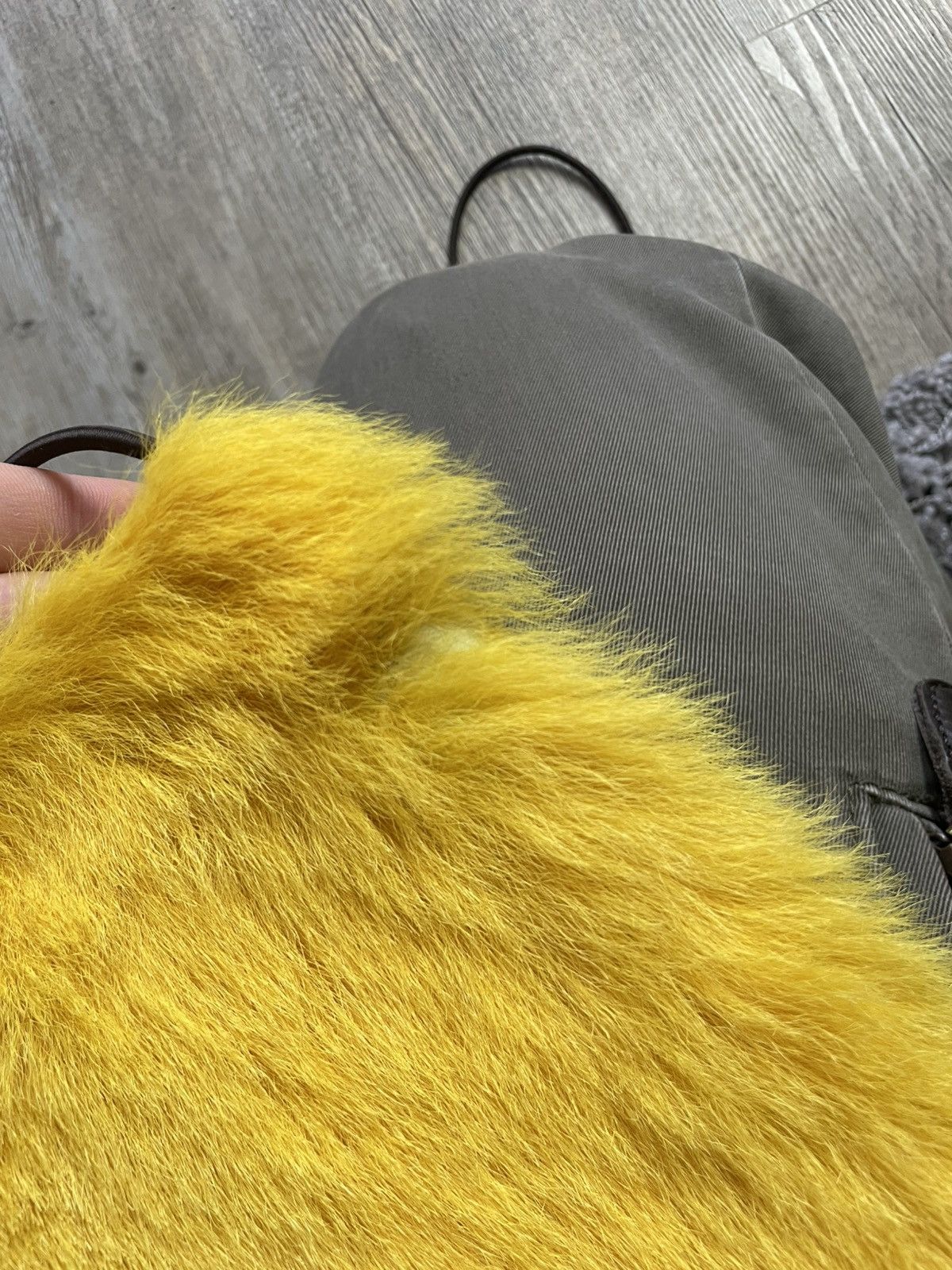 Prada Prada sport 2000s fur utility bag yellow fur Size ONE SIZE - 6 Thumbnail