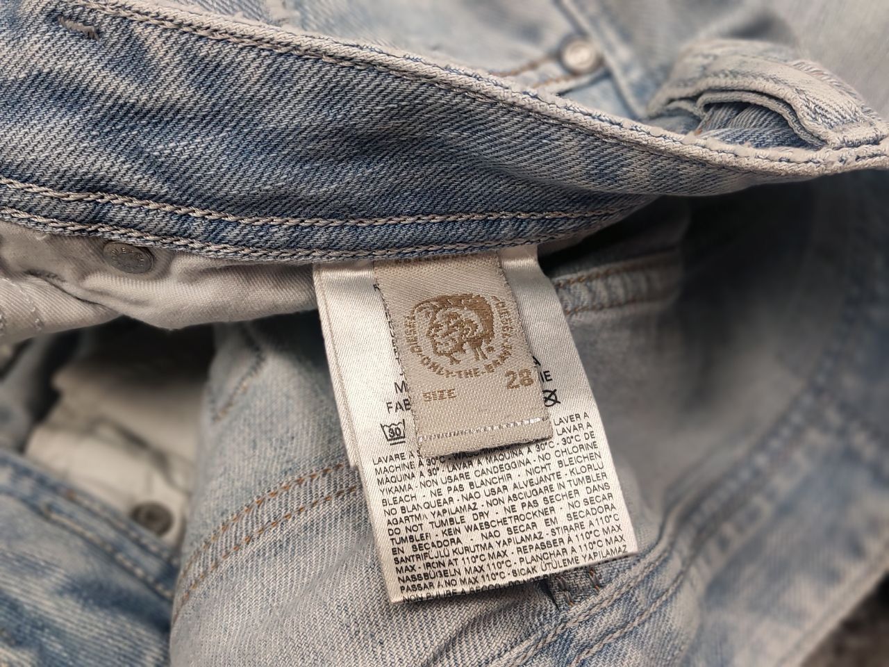 Diesel Diesel zathan If Six Was Nine l.g.b style Distressed Jeans Size US 30 / EU 46 - 19 Thumbnail