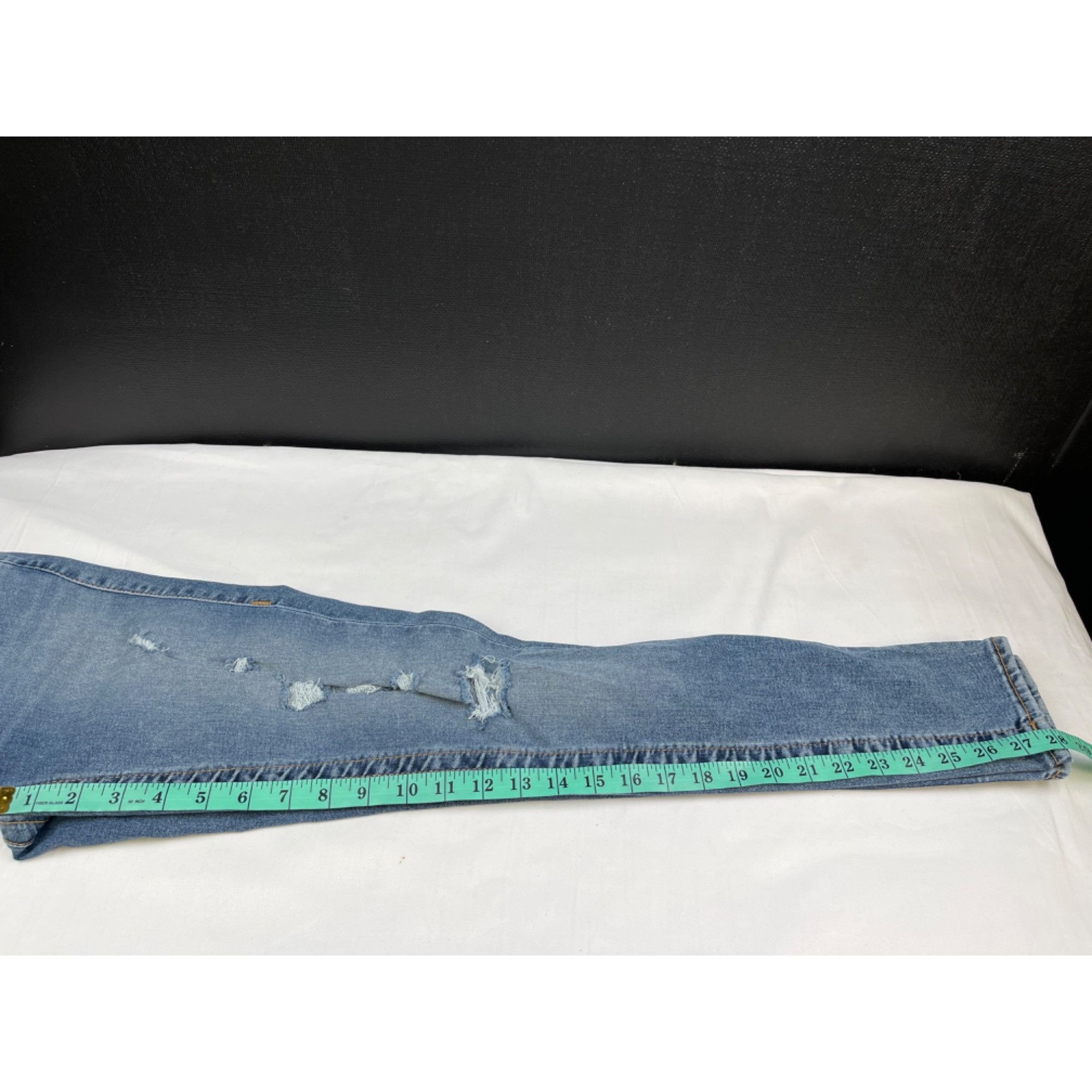 True Religion True Religion Women's Blue Jeans/Mid Rise/Skinny Sz 28 SKU 4 Size 28" / US 6 / IT 42 - 12 Thumbnail