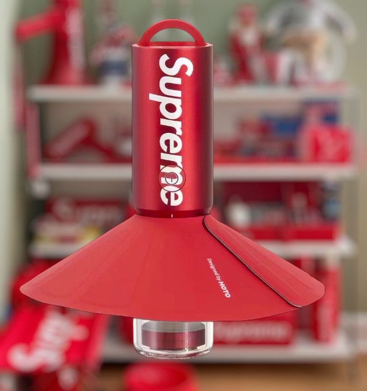 Supreme x HOTO Camp Light 