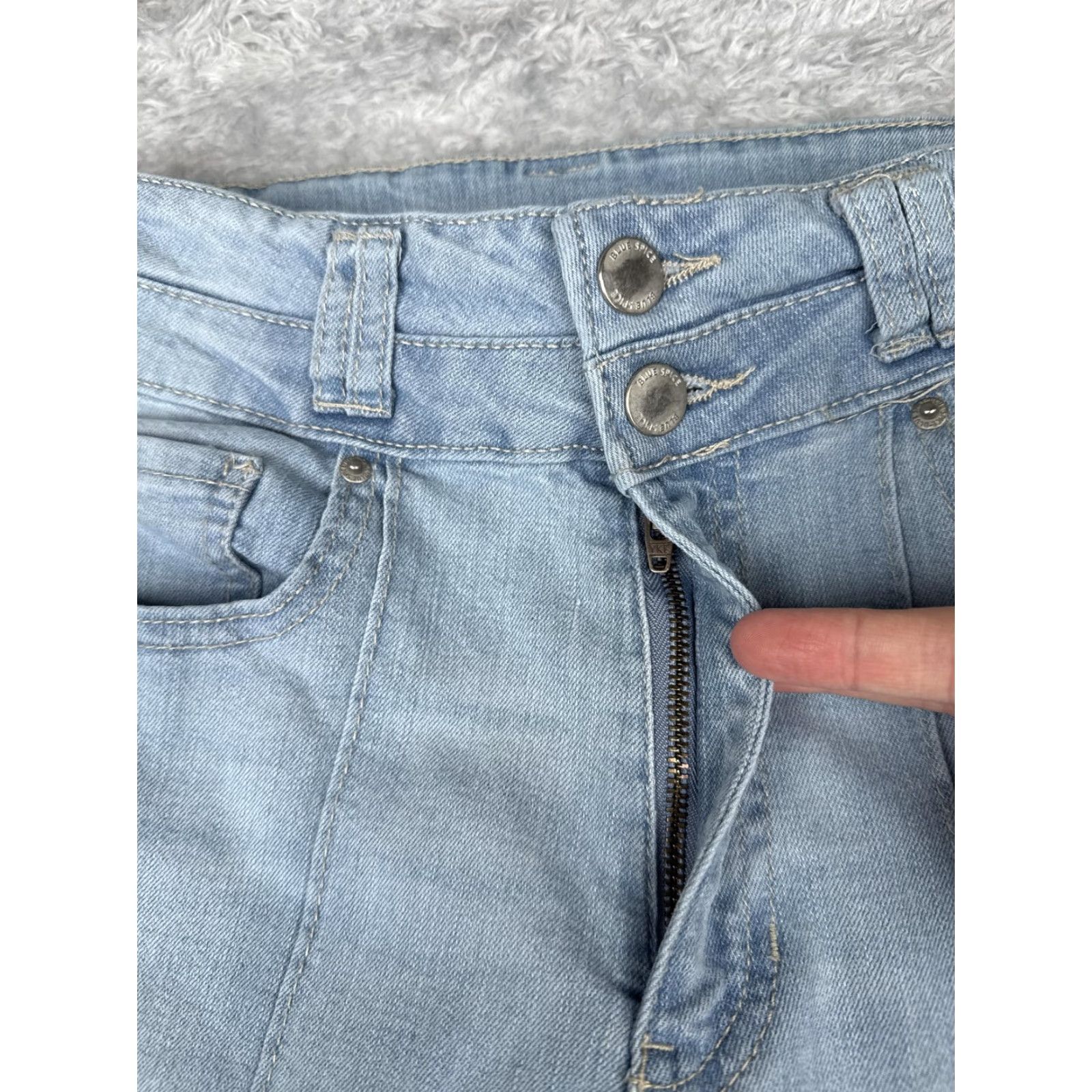Vintage Blue Spice Jeans Womens 7 Light Wash High Waist Flare Front Seam Stretch Denim Shirt? Size 28" / US 6 / IT 42 - 5 Thumbnail