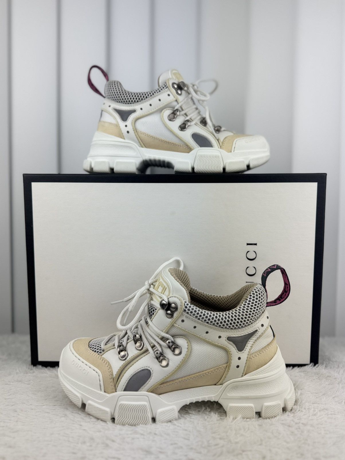 Gucci Gucci Flashtrek Sneakers White Size US 6 / IT 36 - 1 Thumbnail