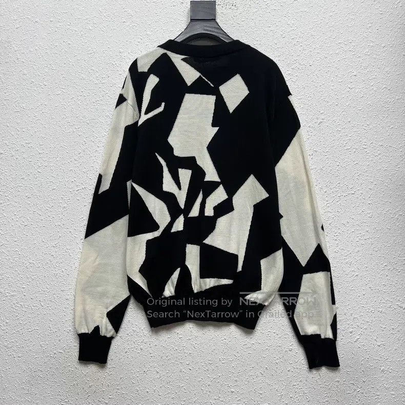 Louis Vuitton Louis Vuitton SS23 intarsia abstract crewneck long-sleeve Size US L / EU 52-54 / 3 - 2 Thumbnail