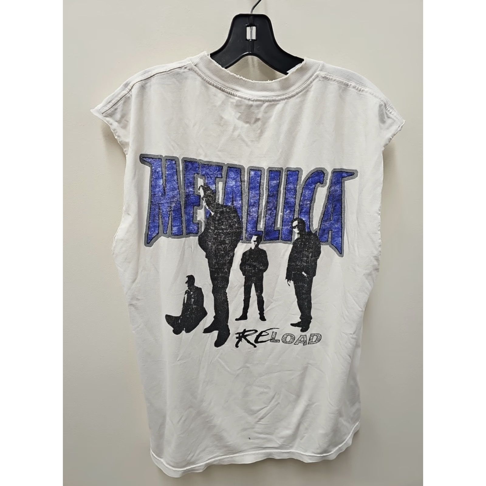Vintage VINTAGE METALLICA Reload Distressed Destroyed T Shirt Large Shirt Men White Cotton Crew Neck Short Sleeve 21 Chest 27 Length Size US L / EU 52-54 / 3 - 7 Thumbnail