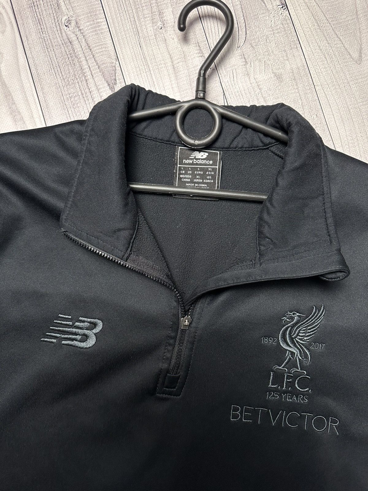Vintage Vintage Zip sweatshirt Liverpool soccer new balance size L Size US L / EU 52-54 / 3 - 3 Thumbnail