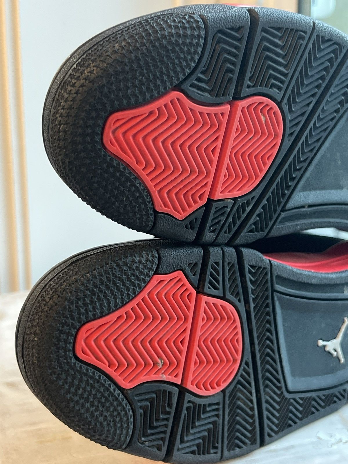 Jordan Brand × Nike Jordan 4 Red Thunder Size 9.5 VNDS Clean Size US 9.5 / EU 42-43 - 8 Thumbnail