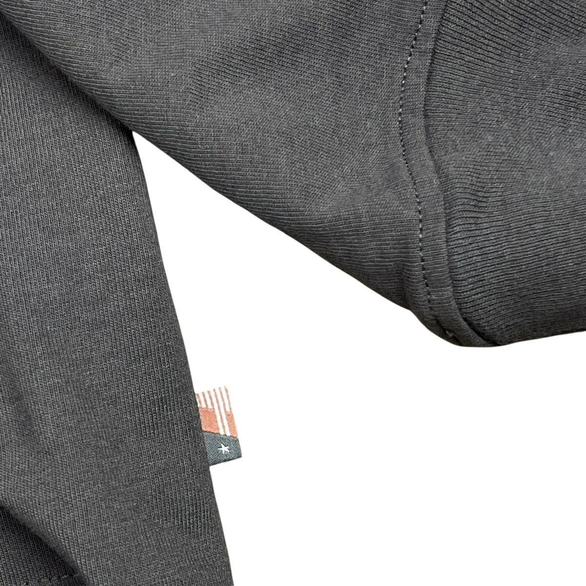 Honor the Gift Honor The Gift Stereo Inner City Long Sleeve Black T-Shirt Size US M / EU 48-50 / 2 - 3 Thumbnail